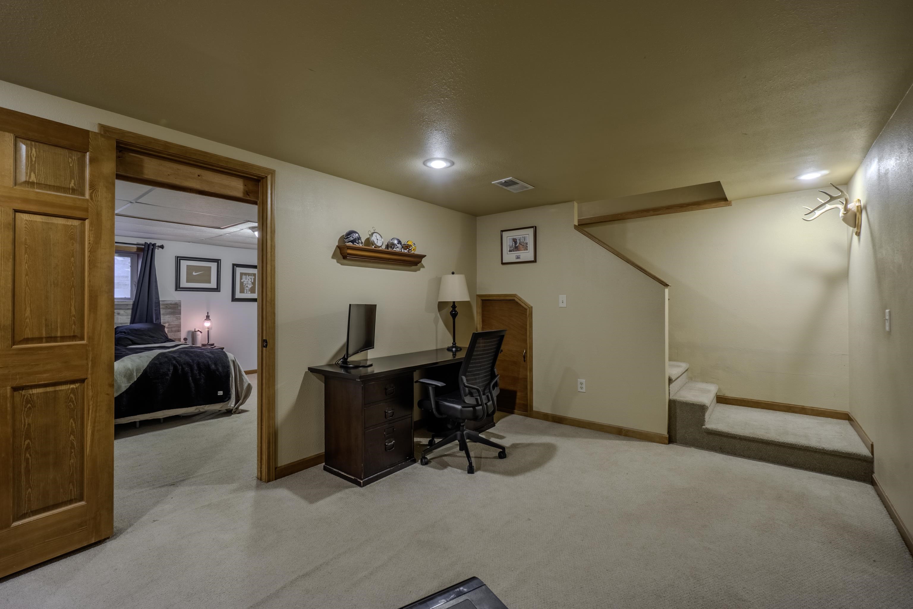 1308 Quaw Street Property Photo 35