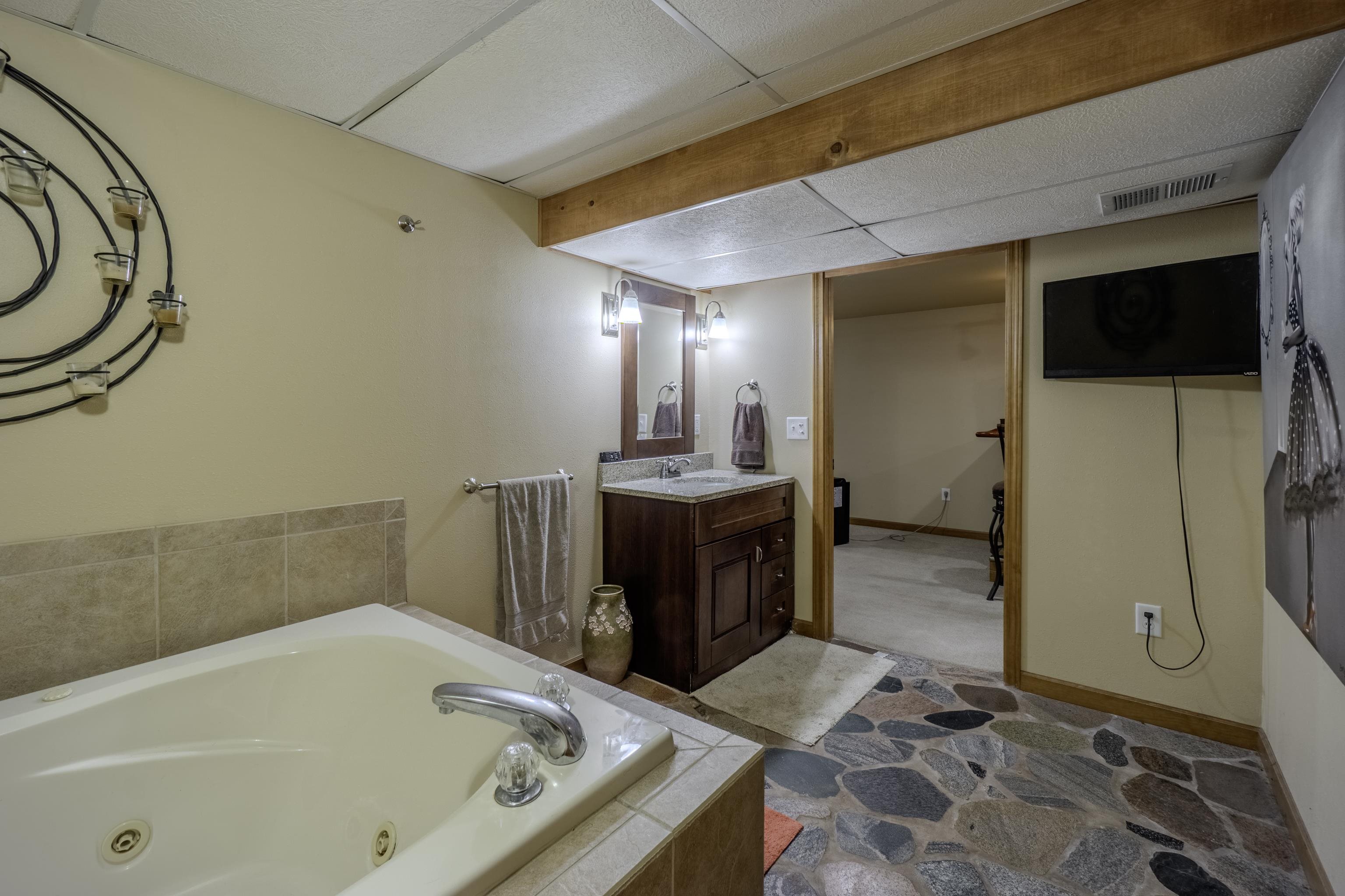 1308 Quaw Street Property Photo 41