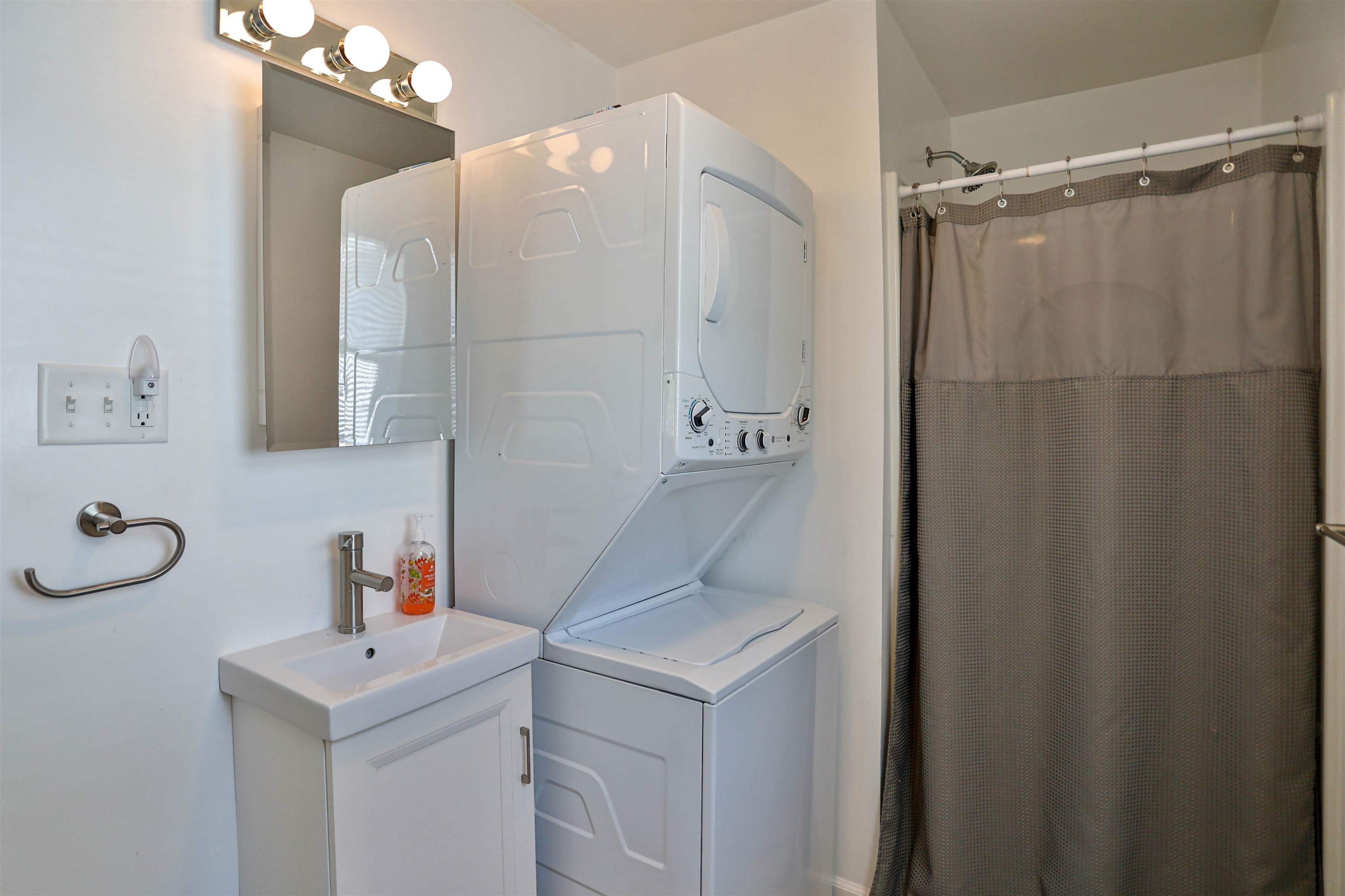 111 Schmidt Avenue Property Photo 18