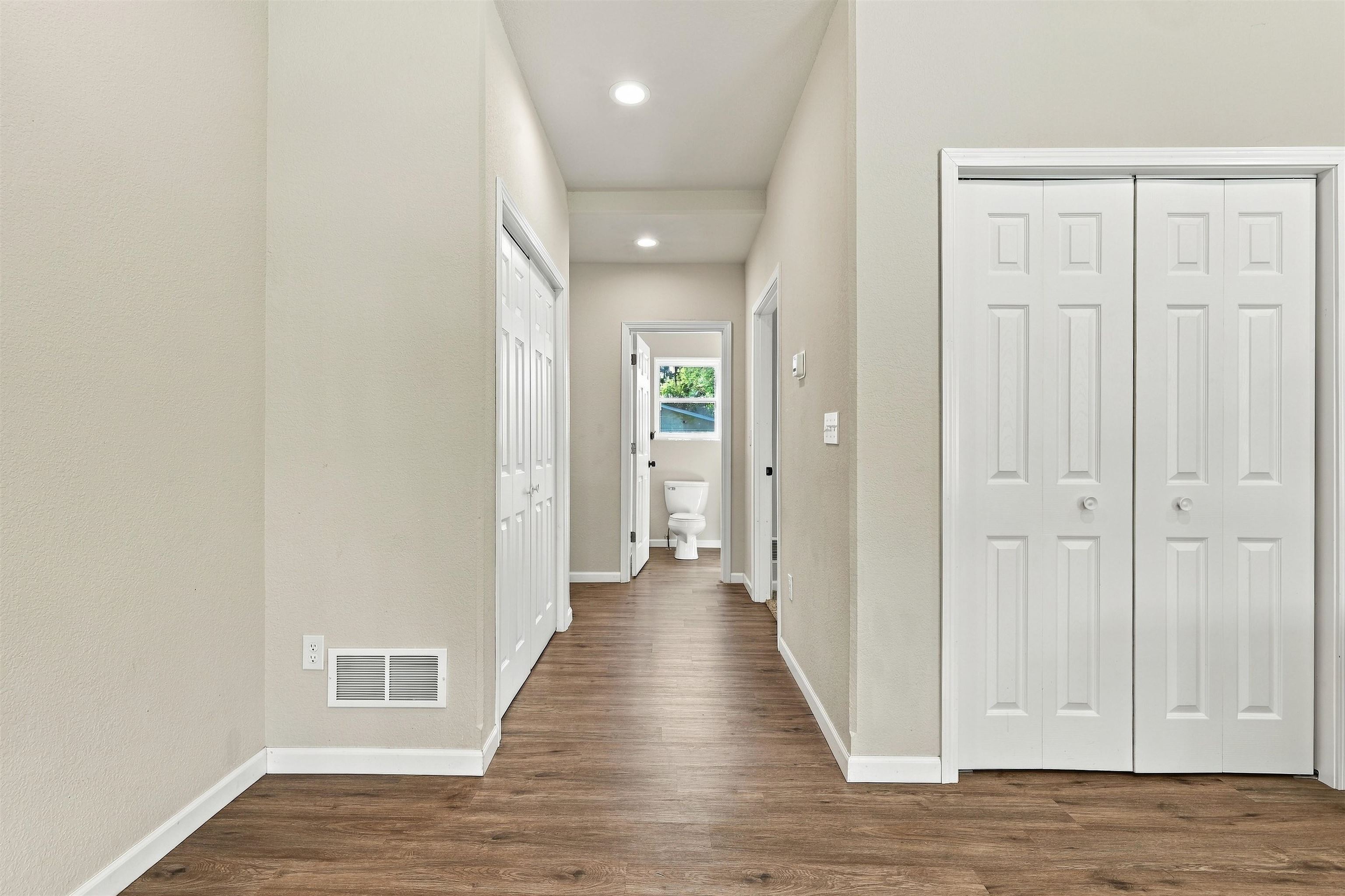 120 William Street Property Photo 6