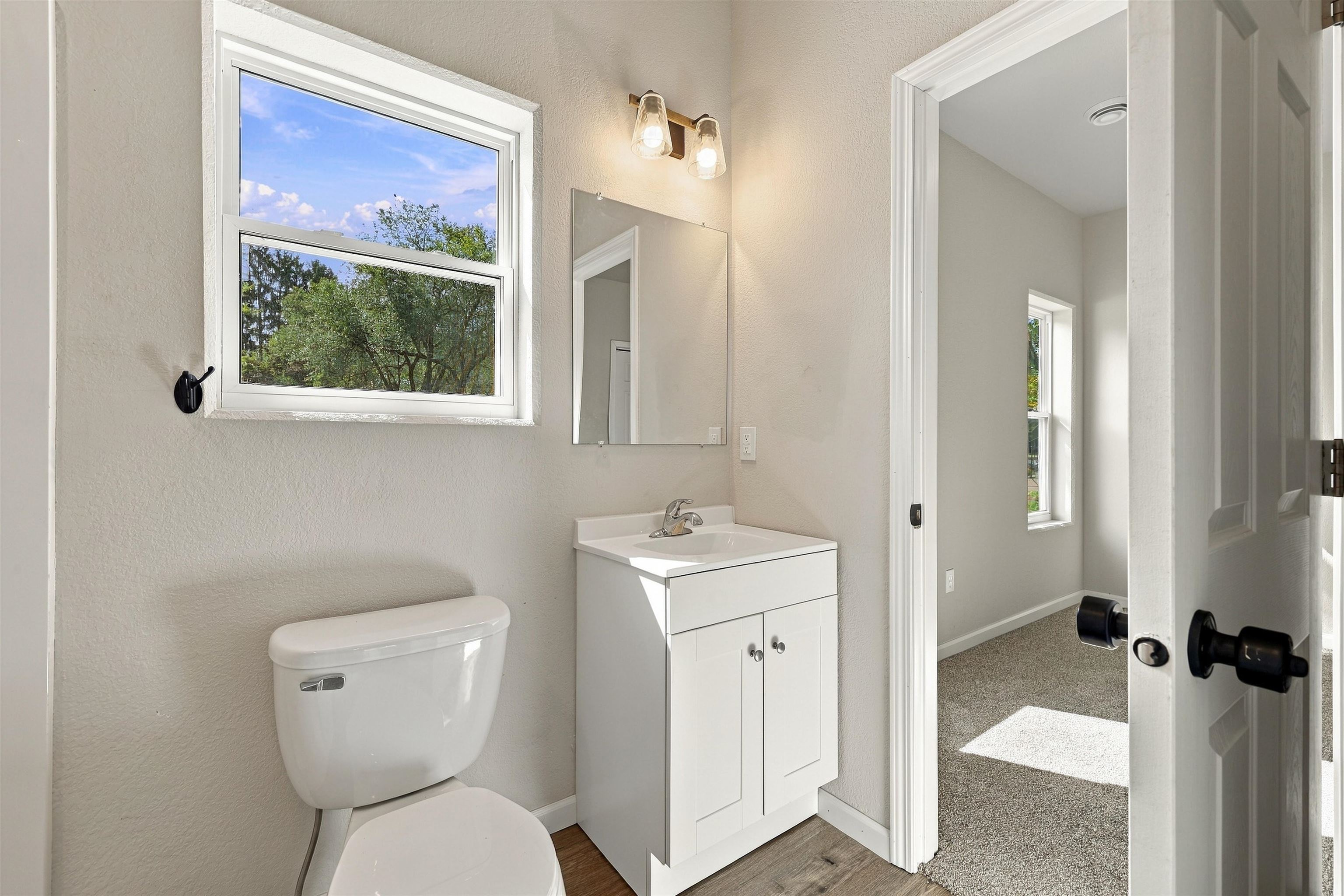 120 William Street Property Photo 11