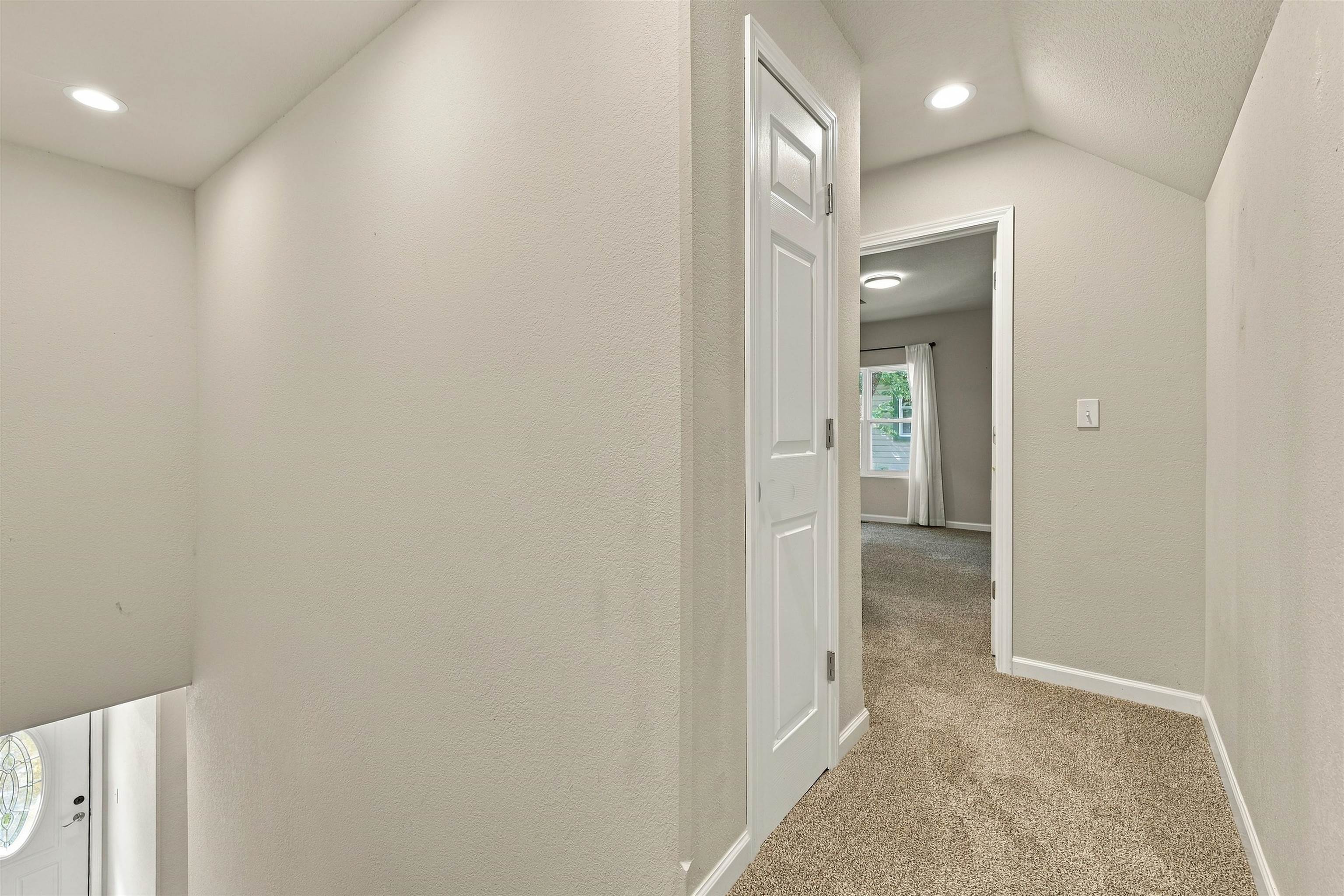 120 William Street Property Photo 27