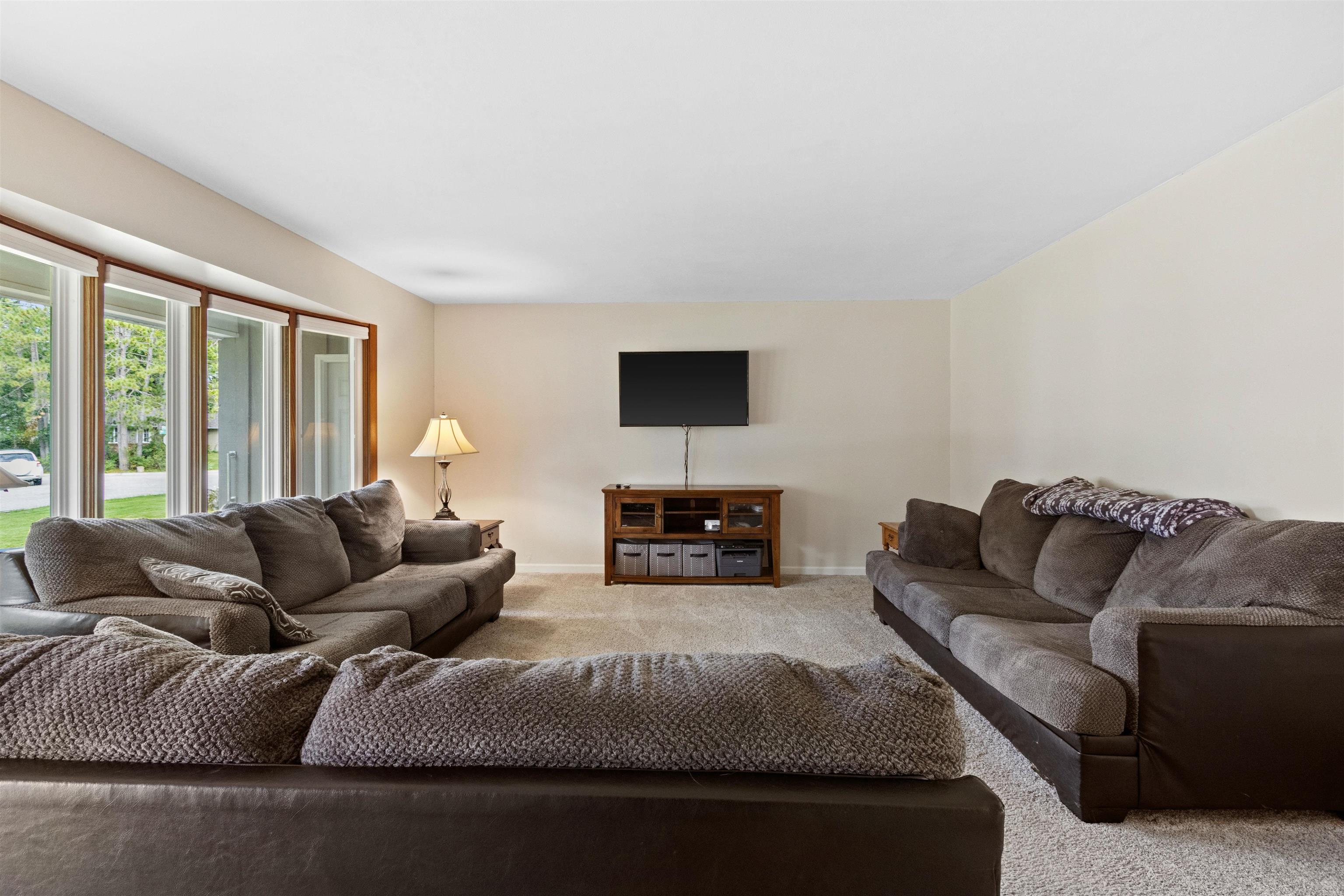 2501 Magnolia Drive Property Photo 9