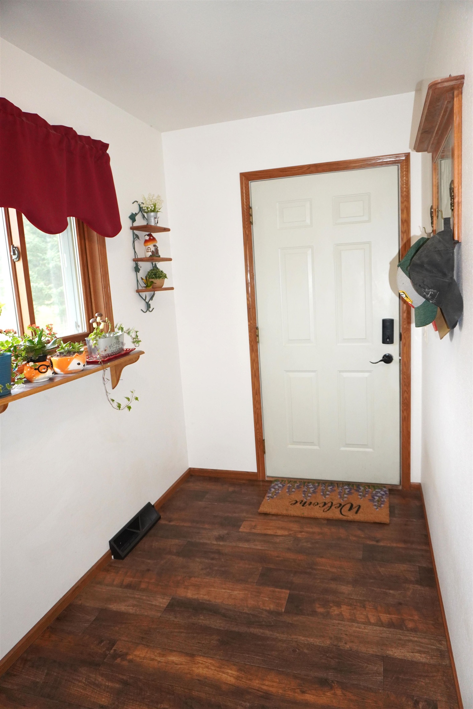 W7380 Mathews Road Property Photo 36