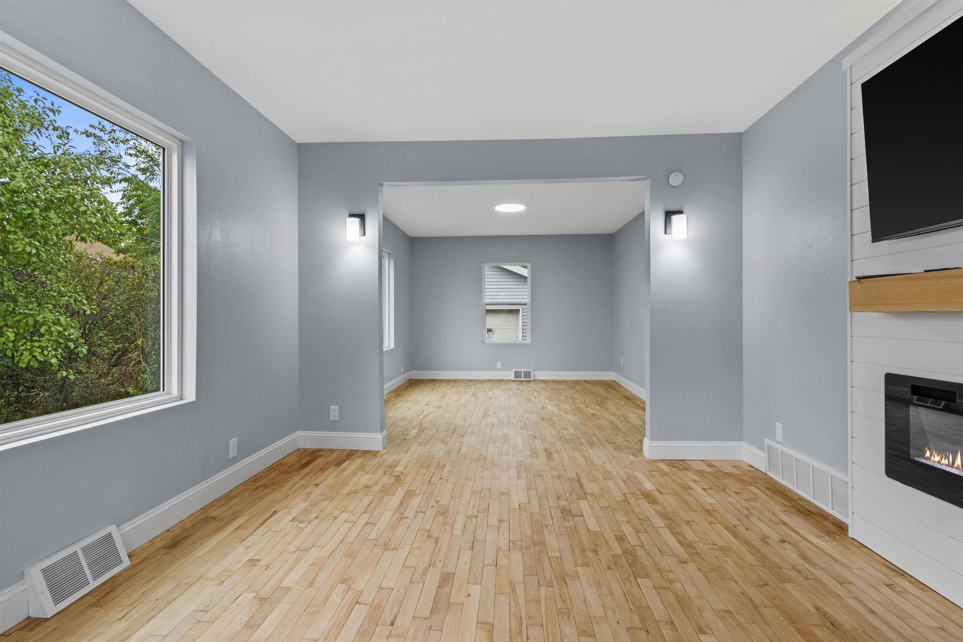 131 12th Street North Property Photo 7
