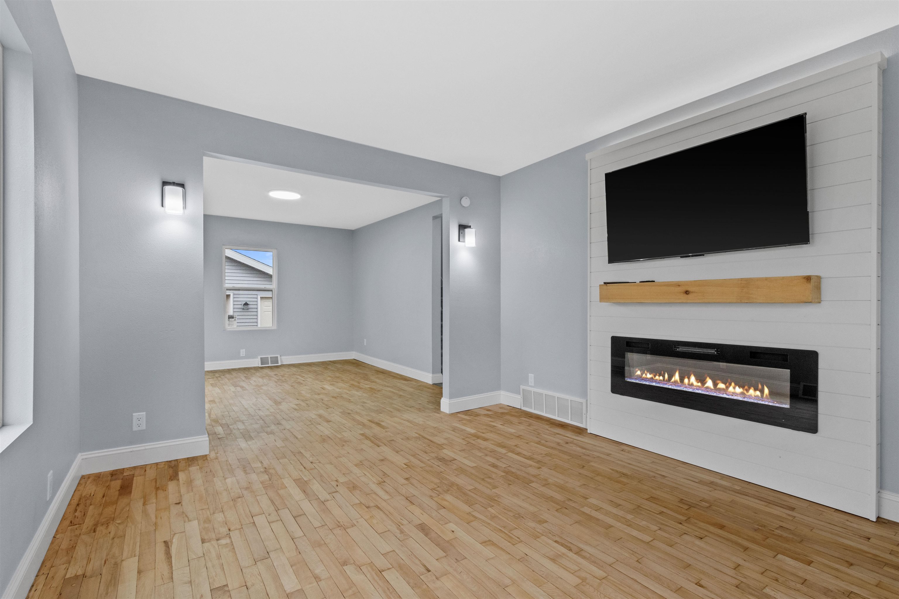 131 12th Street North Property Photo 9