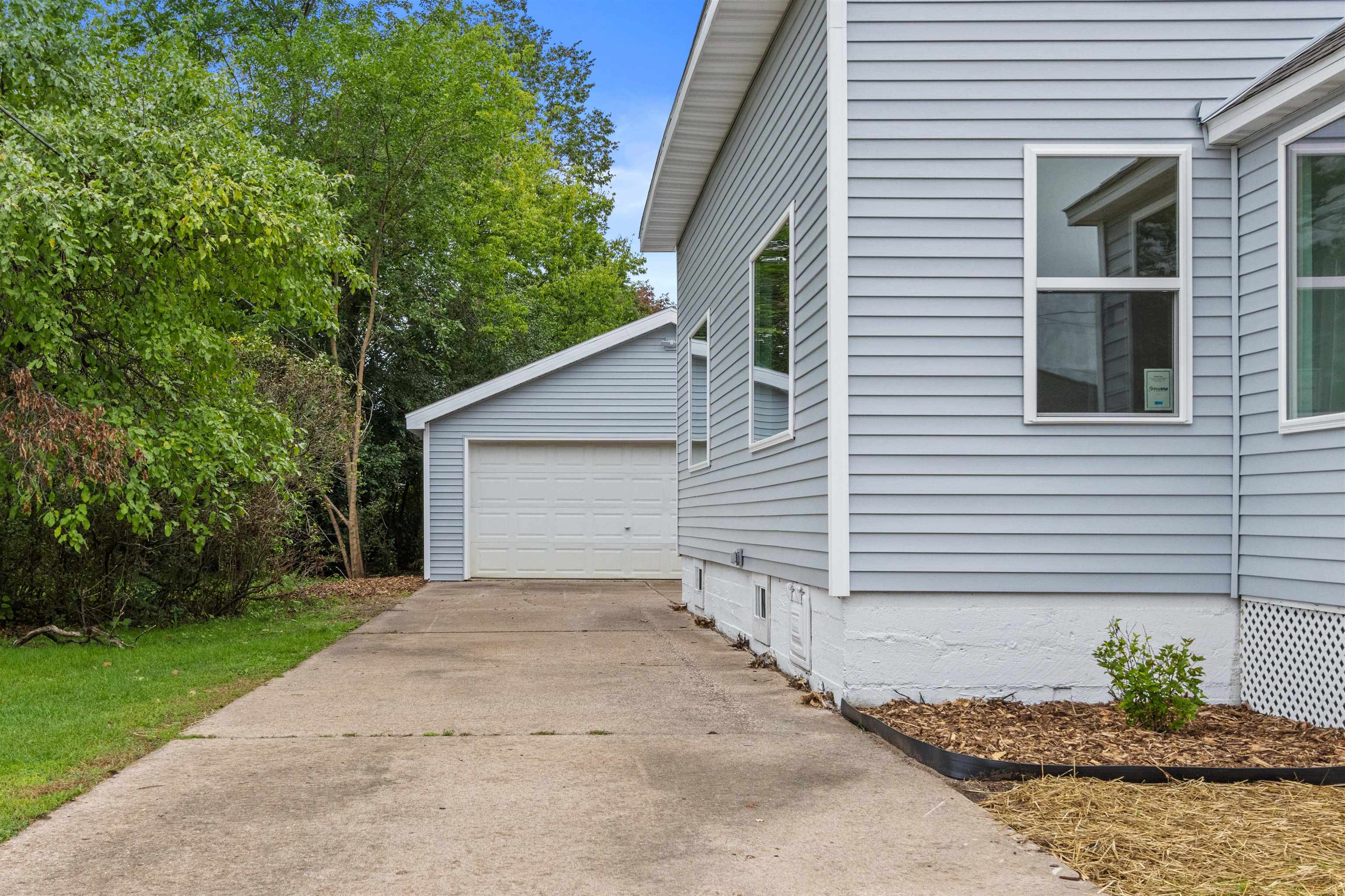 131 12th Street North Property Photo 37