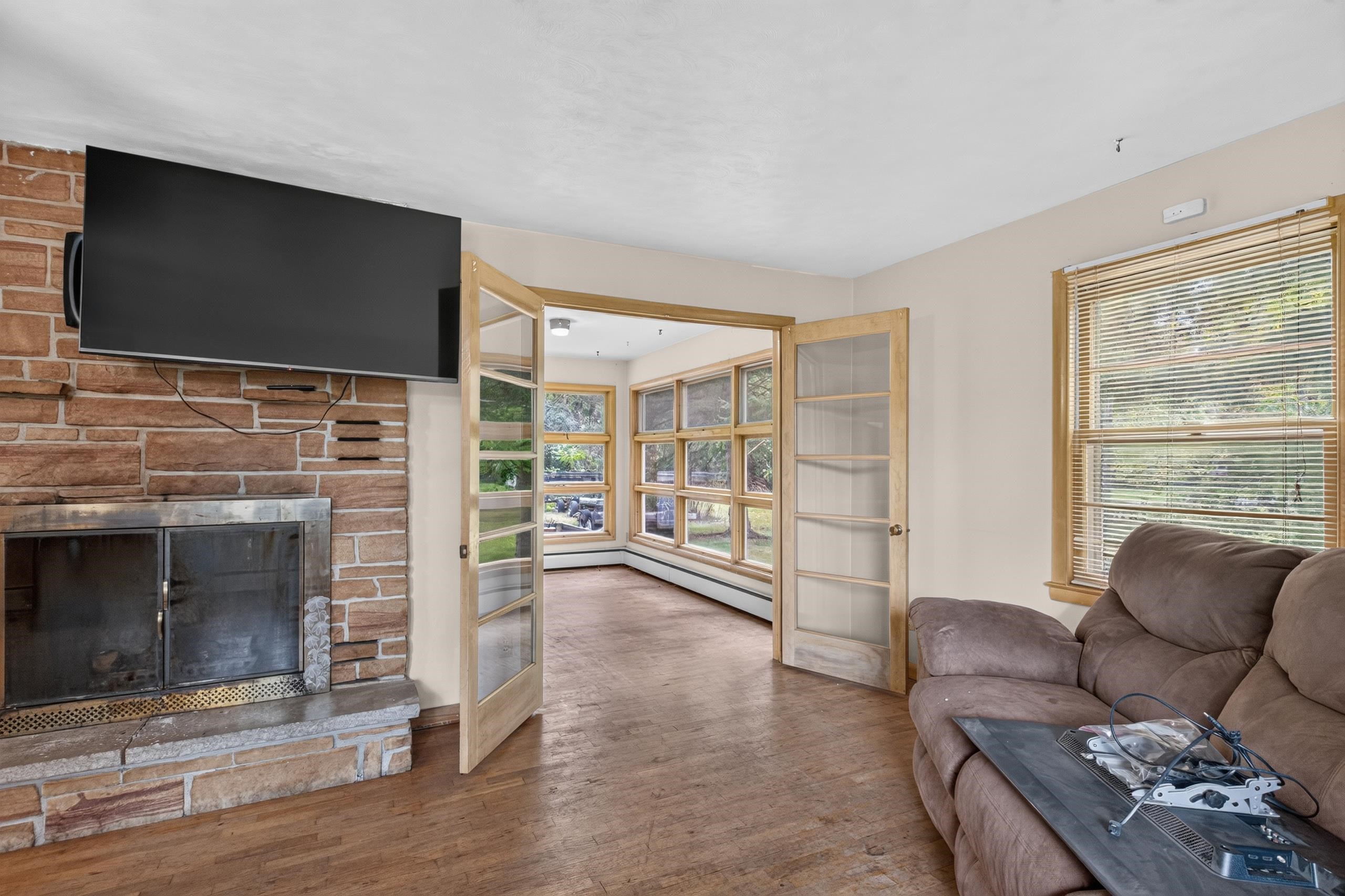 440 Edgewood Lane Property Photo 4