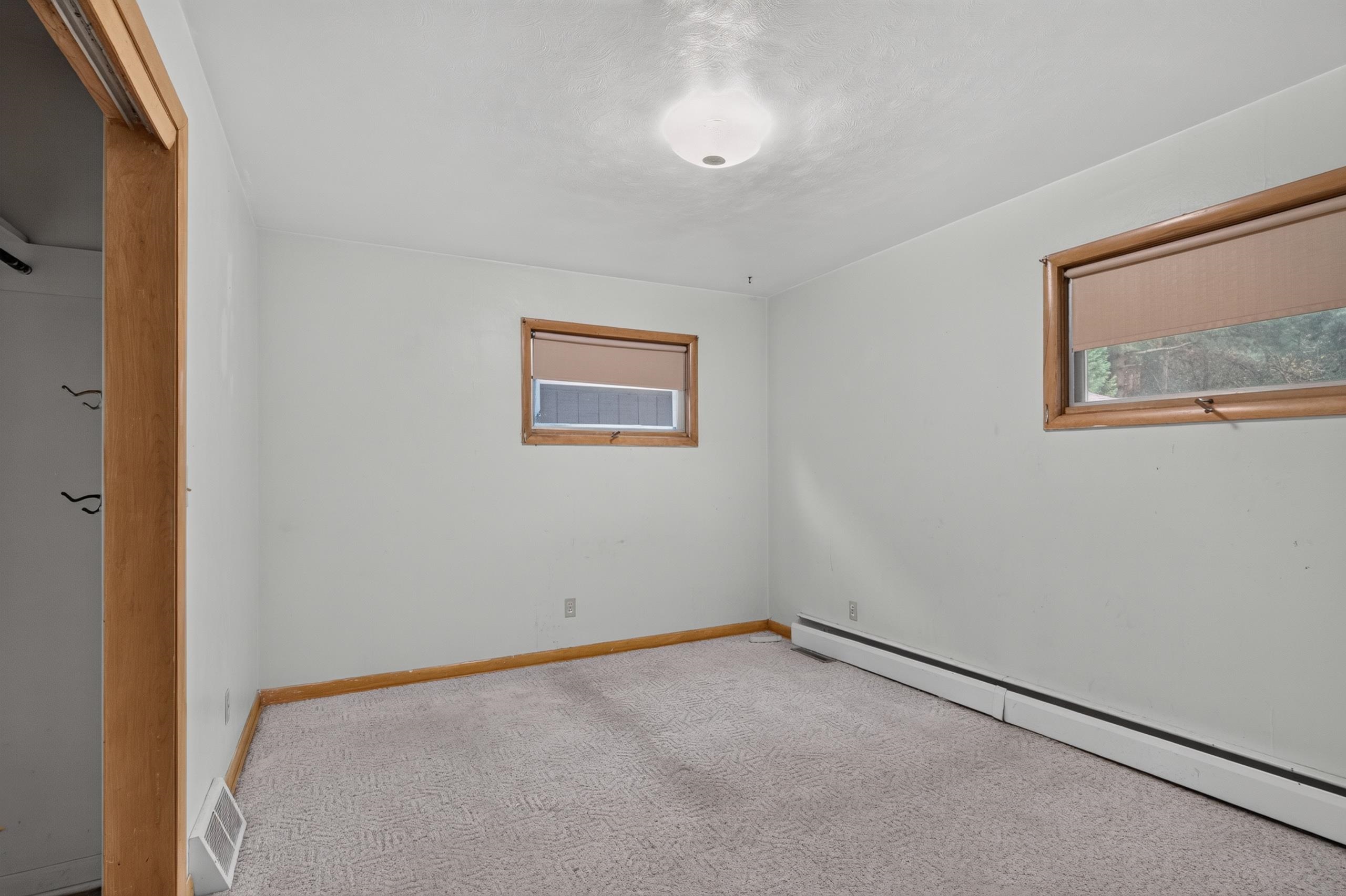 440 Edgewood Lane Property Photo 14