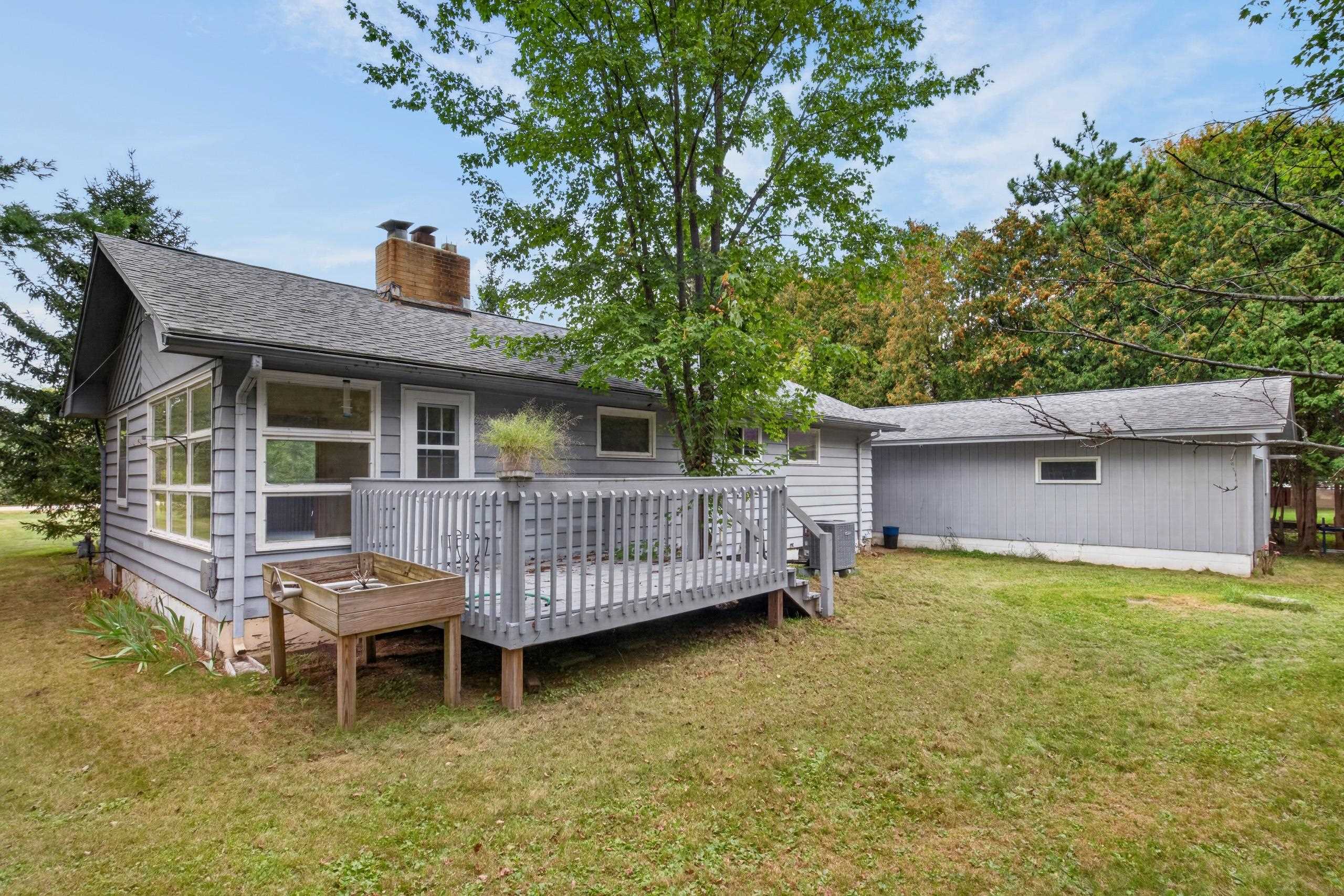 440 Edgewood Lane Property Photo 21