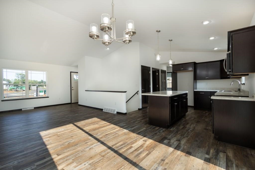 5712 Quartz Trail Road Property Photo 6