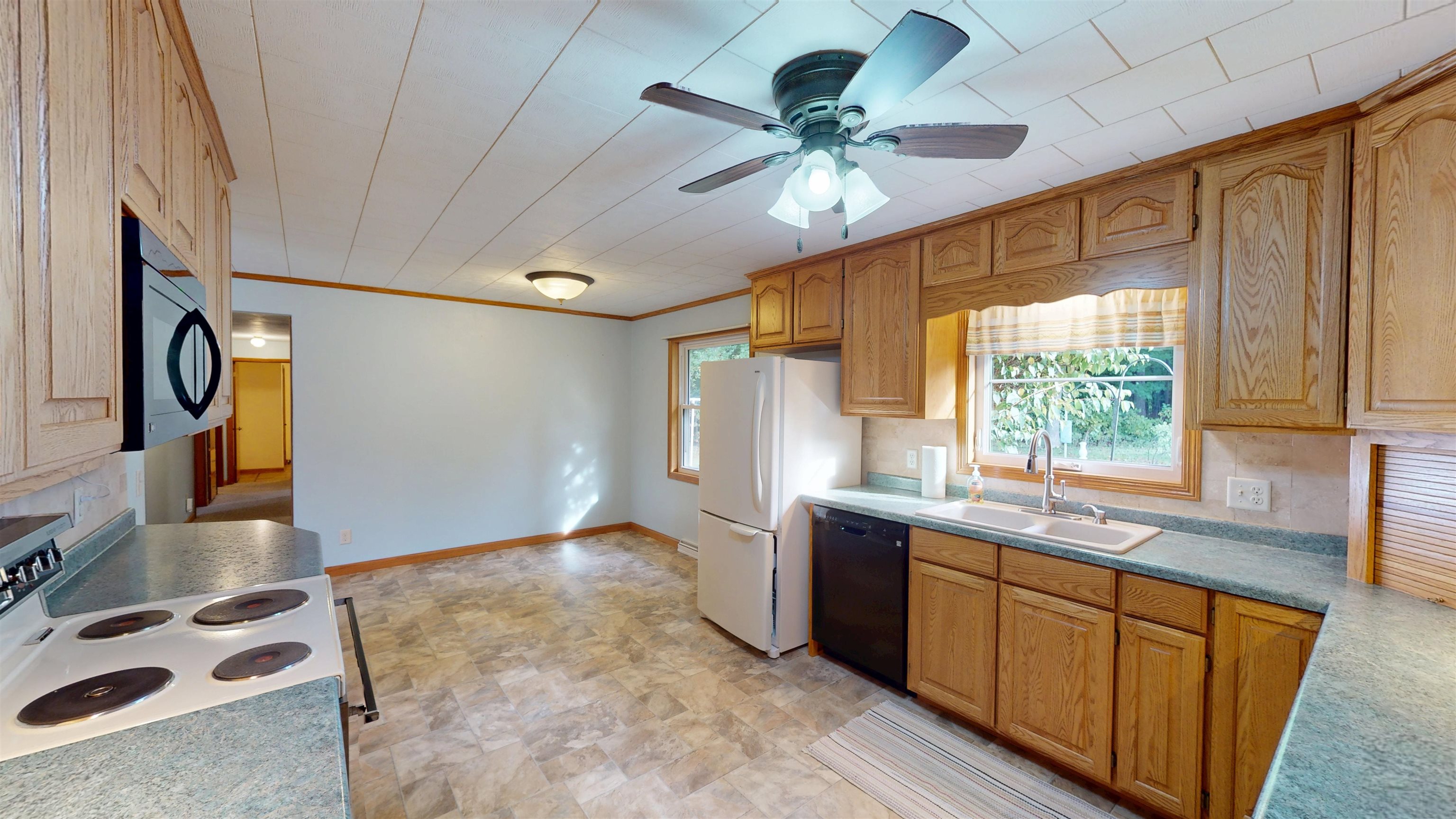 216489 State Highway 13 Property Photo 18
