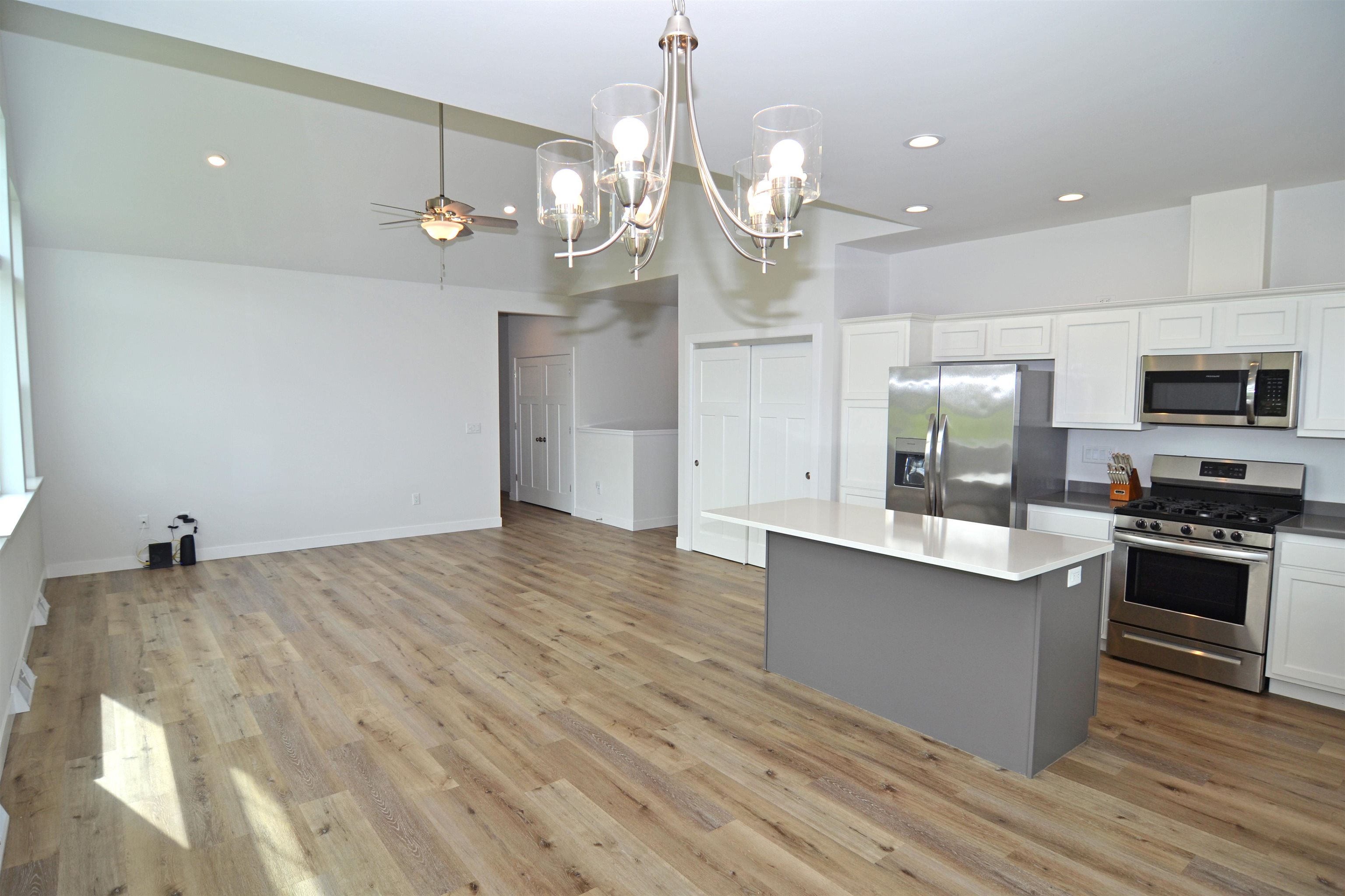 9507 Excalibur Drive Property Photo 4