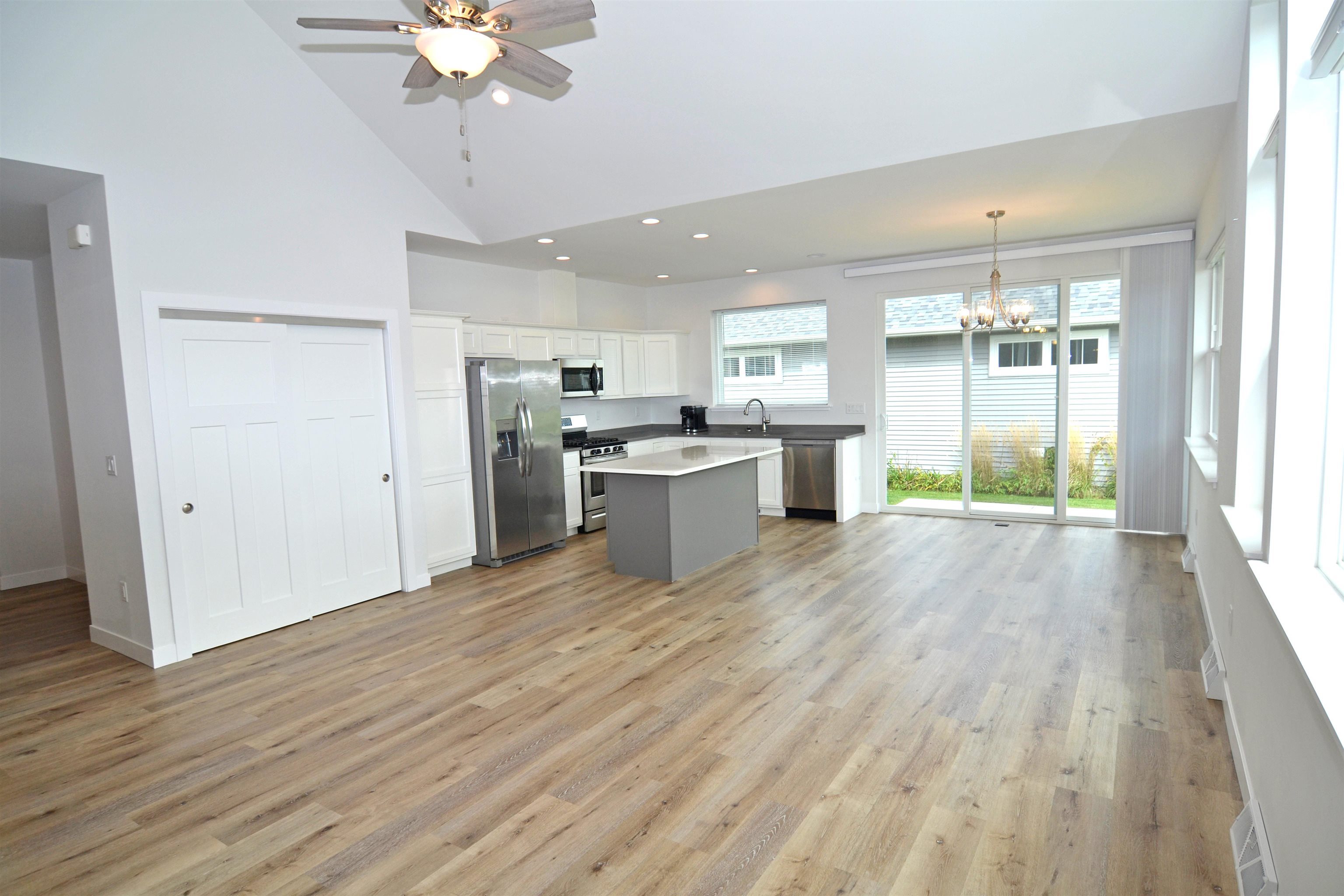 9507 Excalibur Drive Property Photo 10