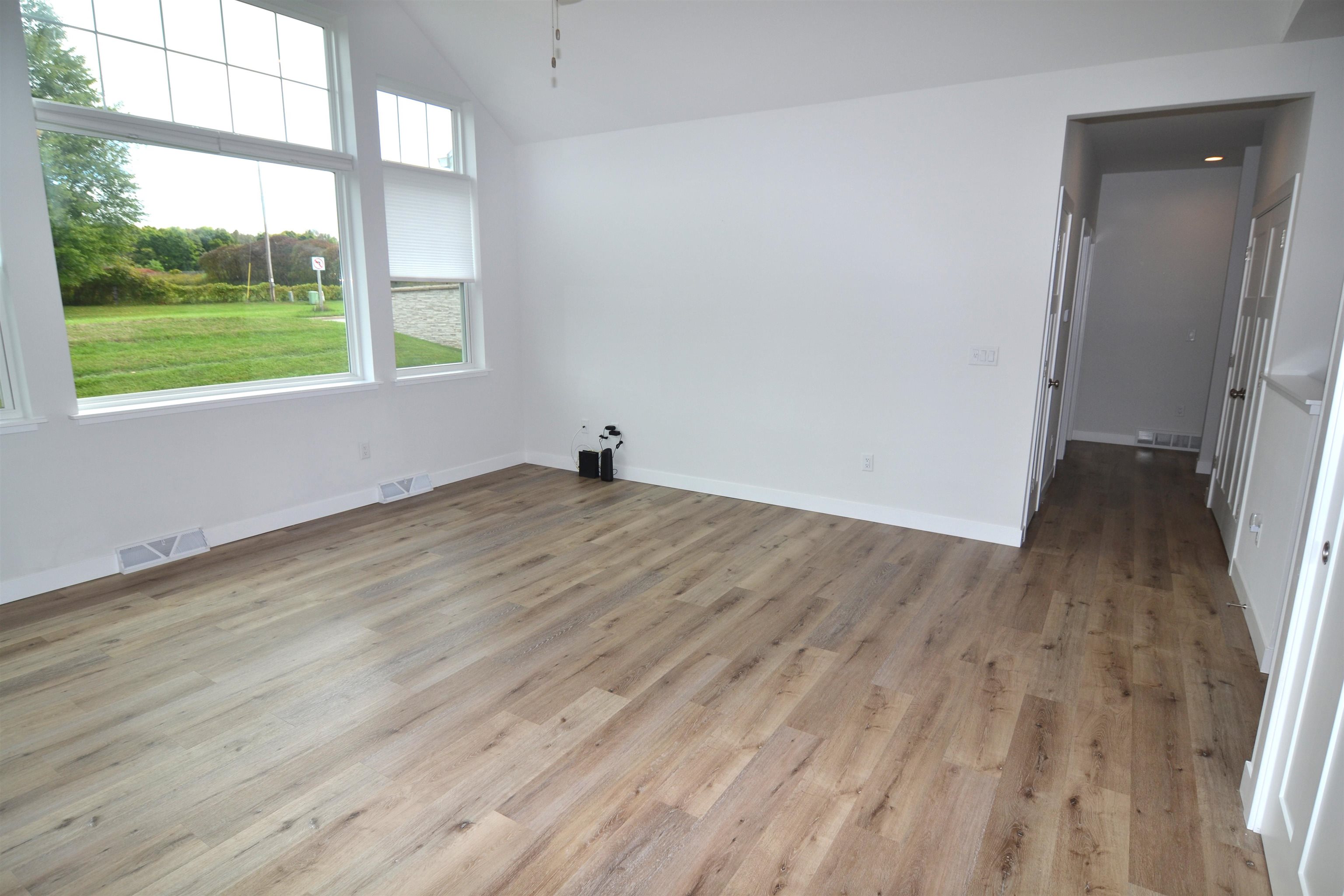 9507 Excalibur Drive Property Photo 12