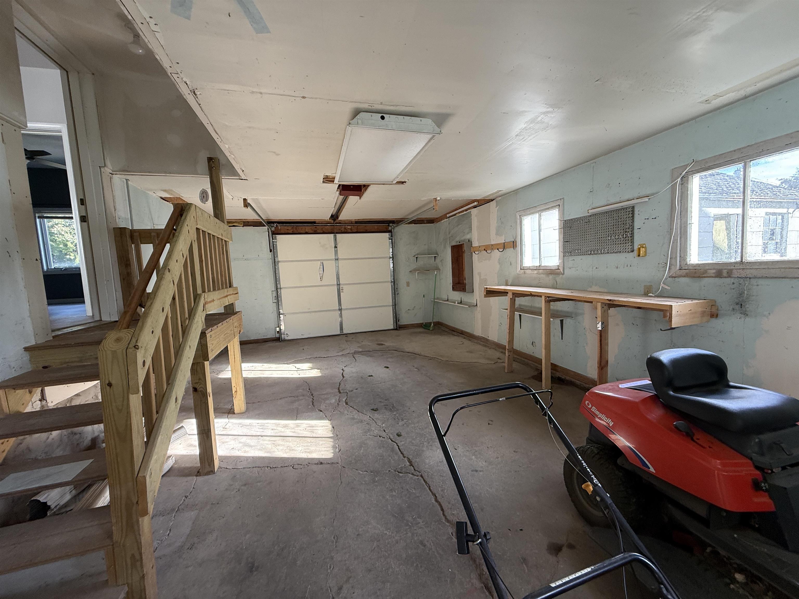 403 Forest Street Property Photo 37