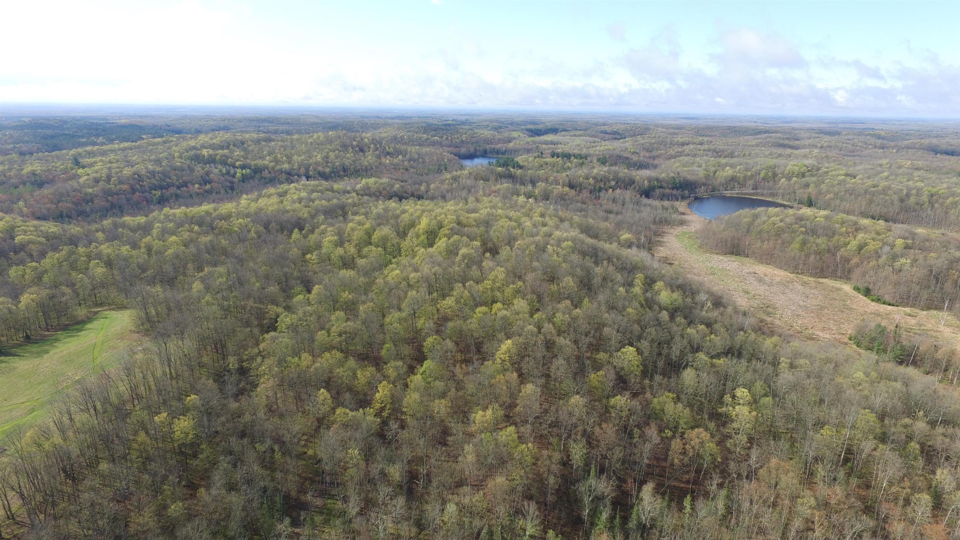 W10937 Red Wine Road Property Photo 1