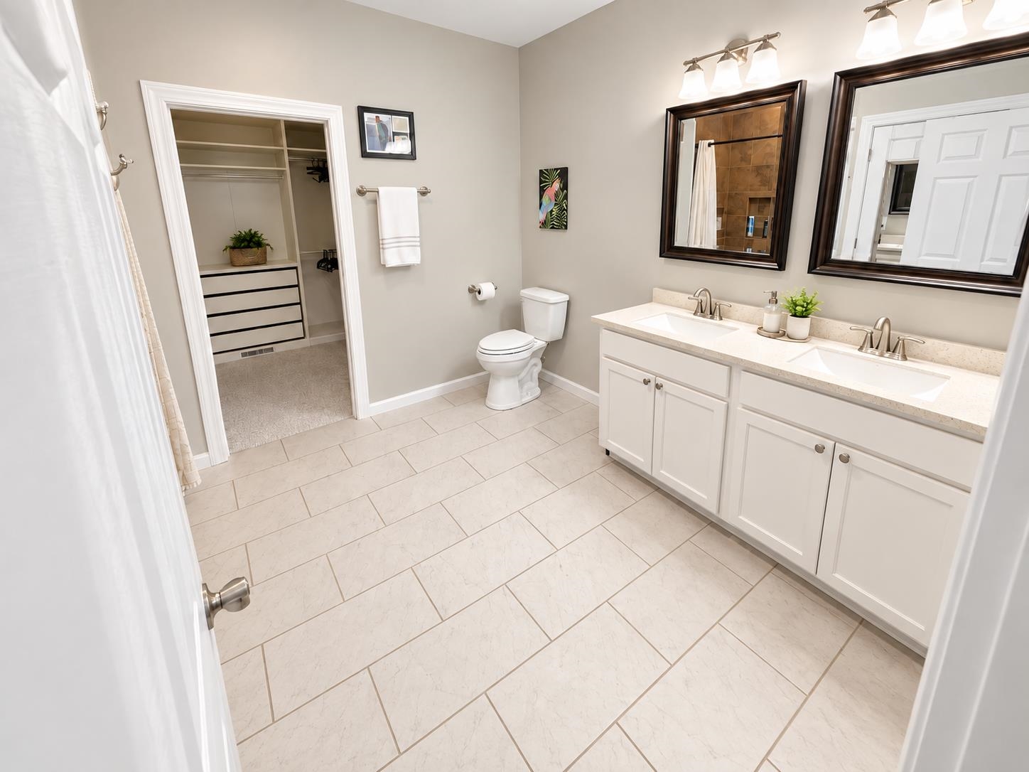 910 Torrey Pines Way Property Photo 25