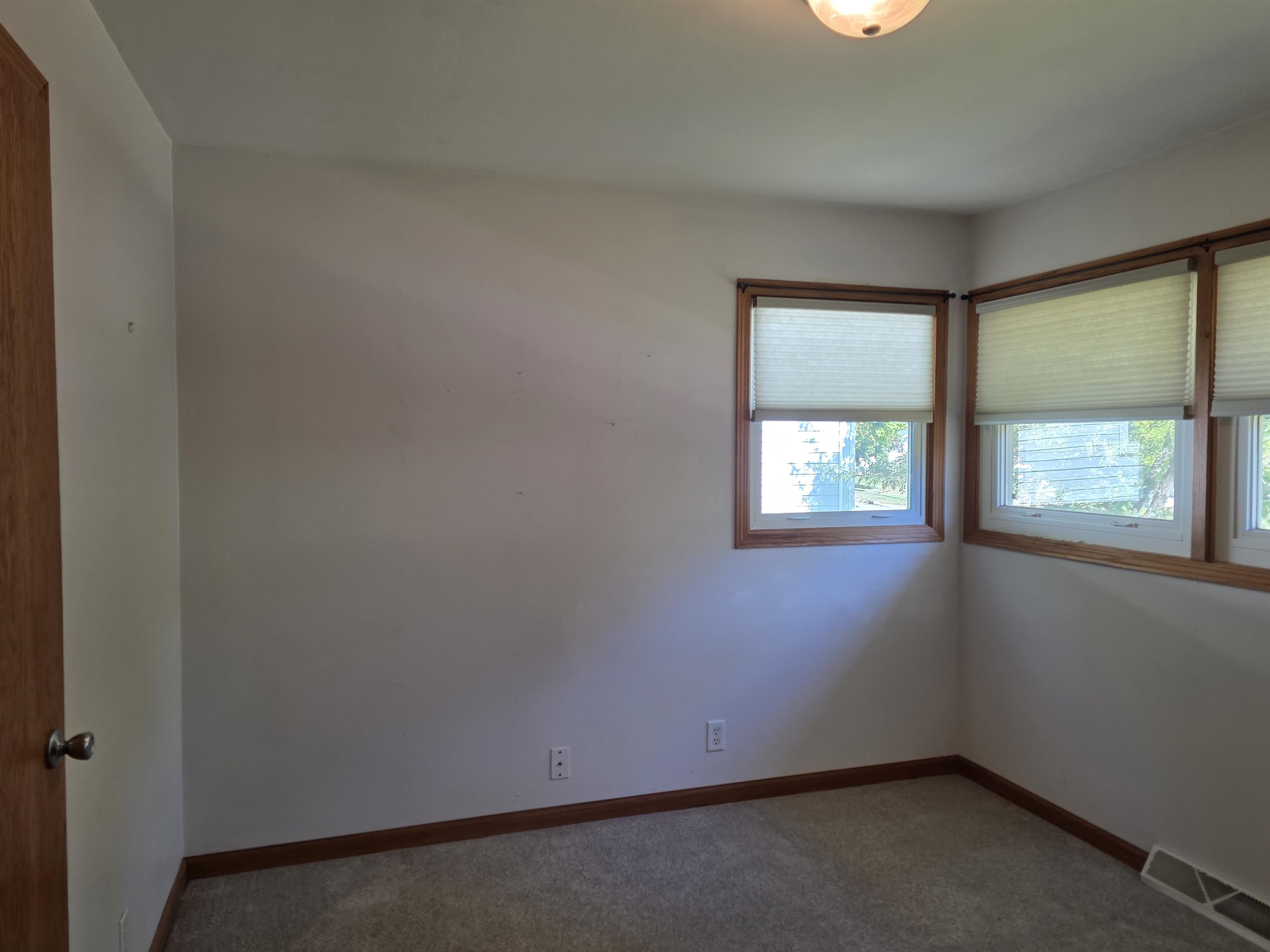 1426 N 1st Avenue Property Photo 33