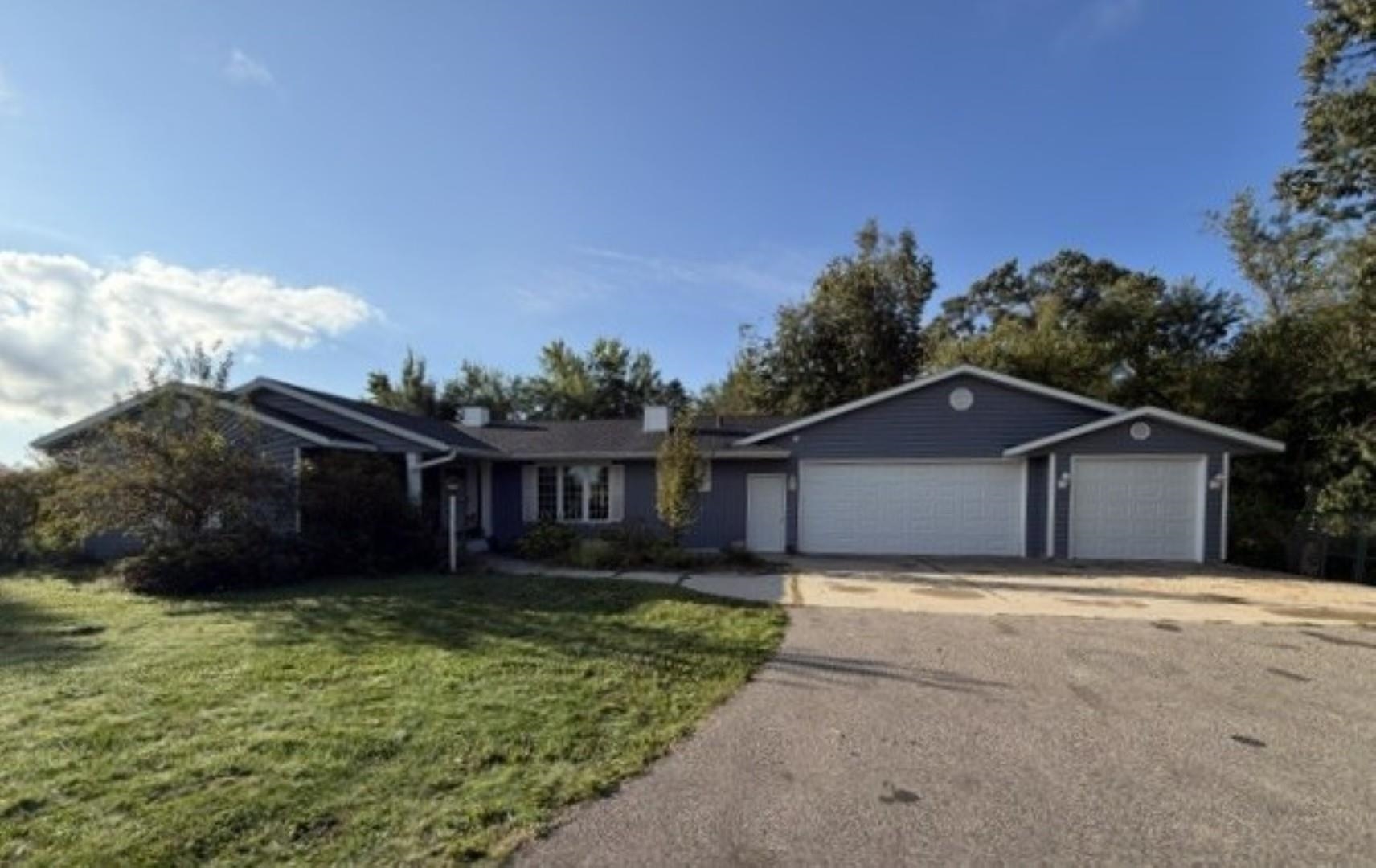 8325 County Road B Property Photo 1
