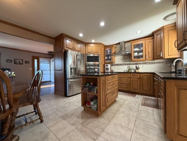 8325 County Road B Property Photo 5