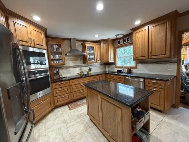 8325 County Road B Property Photo 8