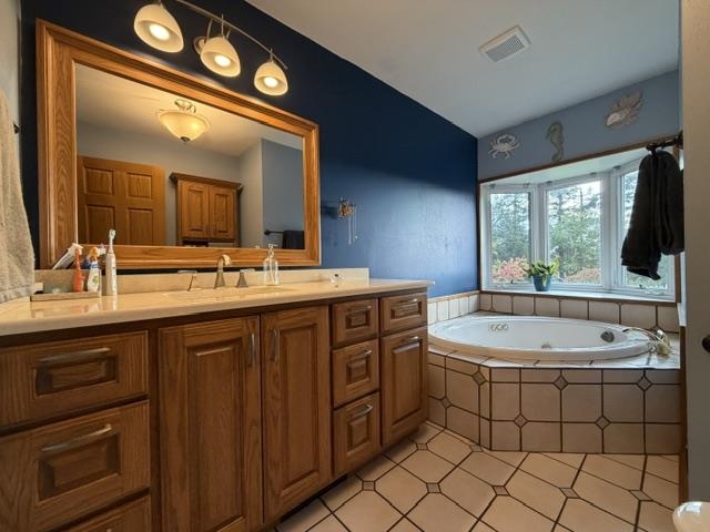 8325 County Road B Property Photo 21