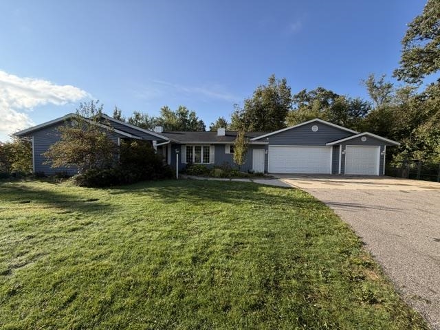 8325 County Road B Property Photo 40