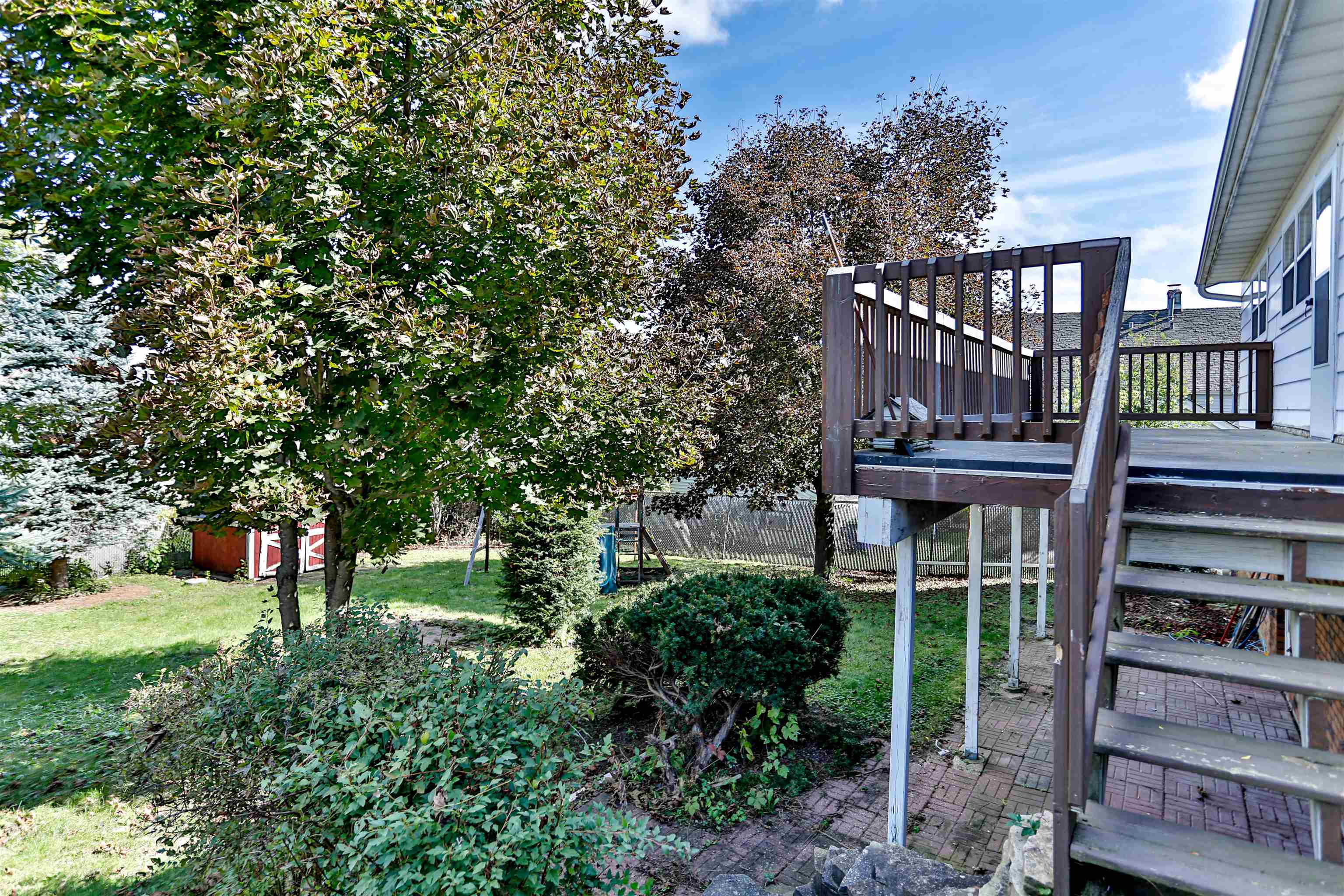 1008 Elm Street Property Photo 3