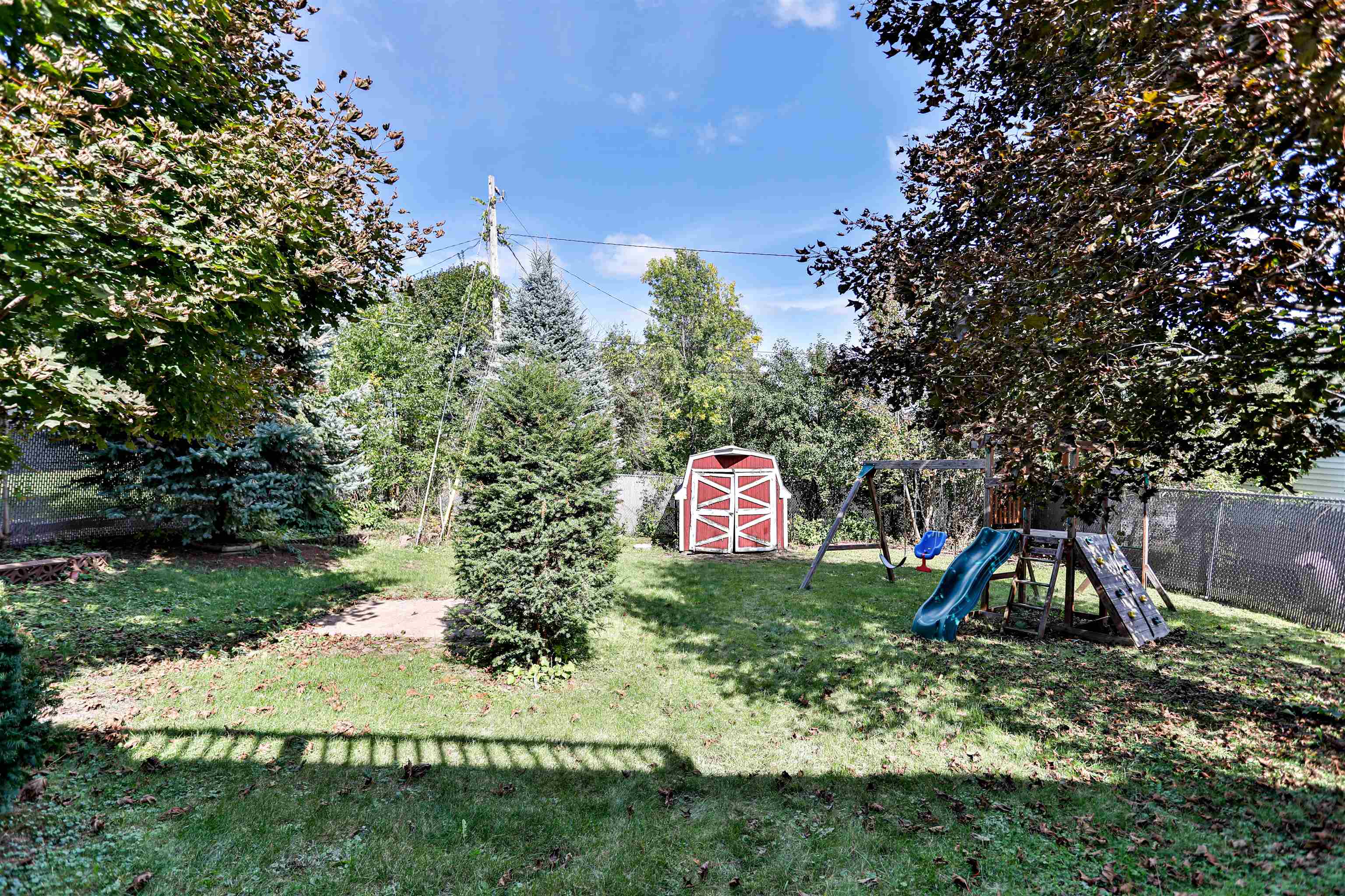 1008 Elm Street Property Photo 4