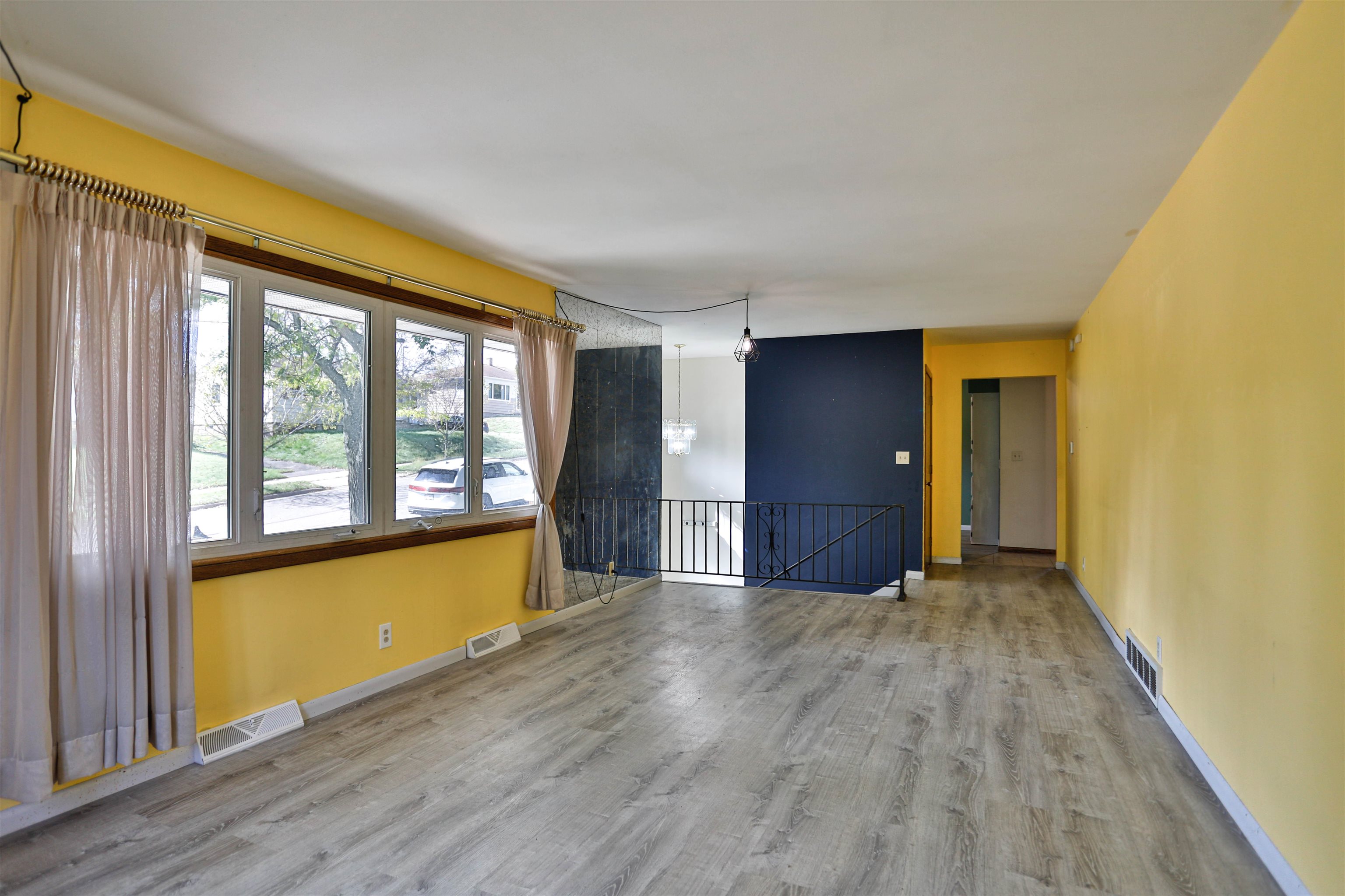 1008 Elm Street Property Photo 8