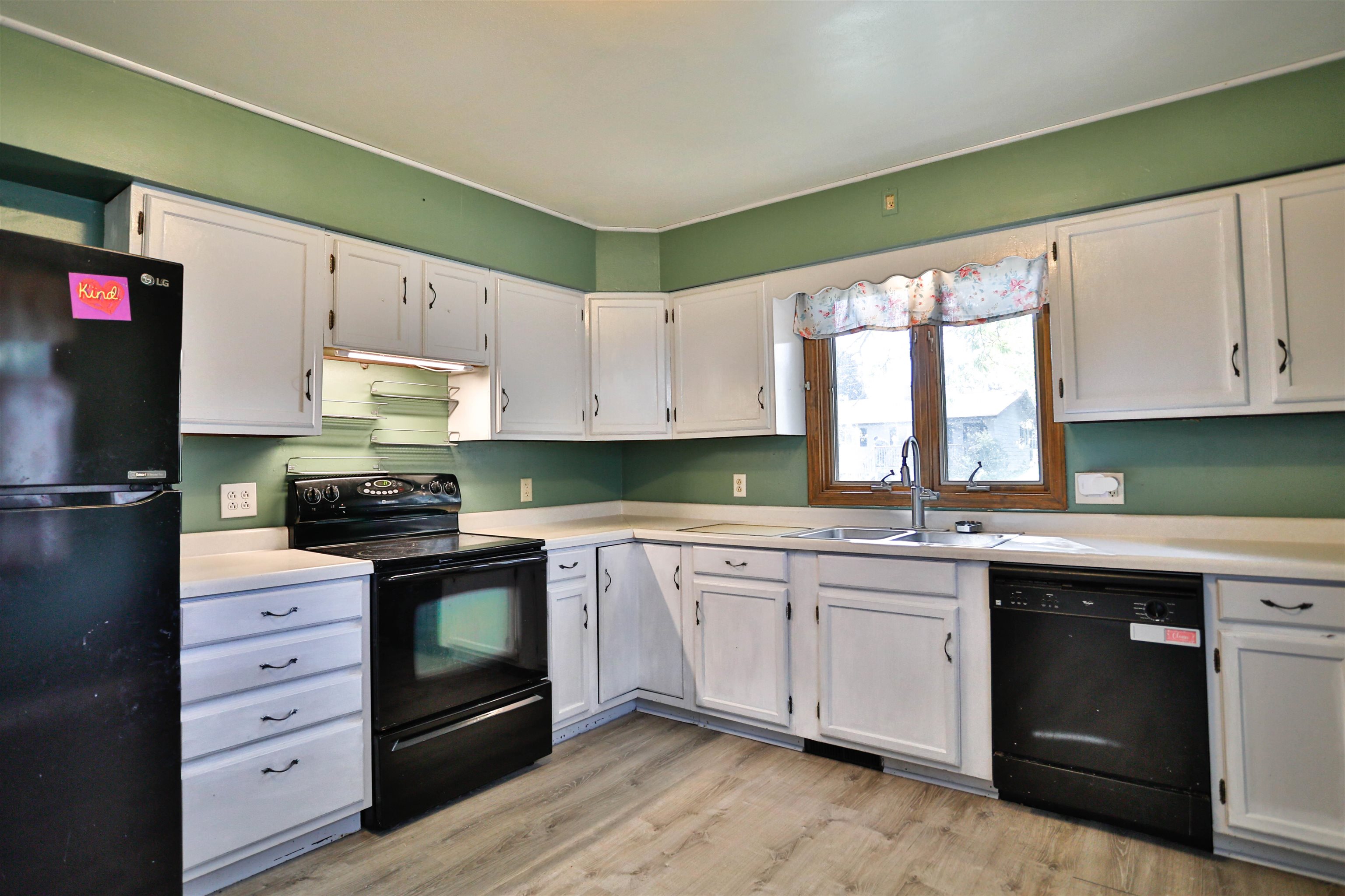 1008 Elm Street Property Photo 11