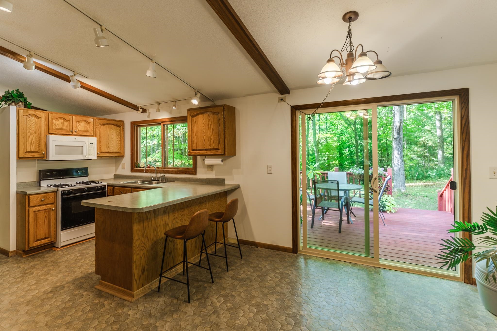 5610 Timber Lodge Road Property Photo 5