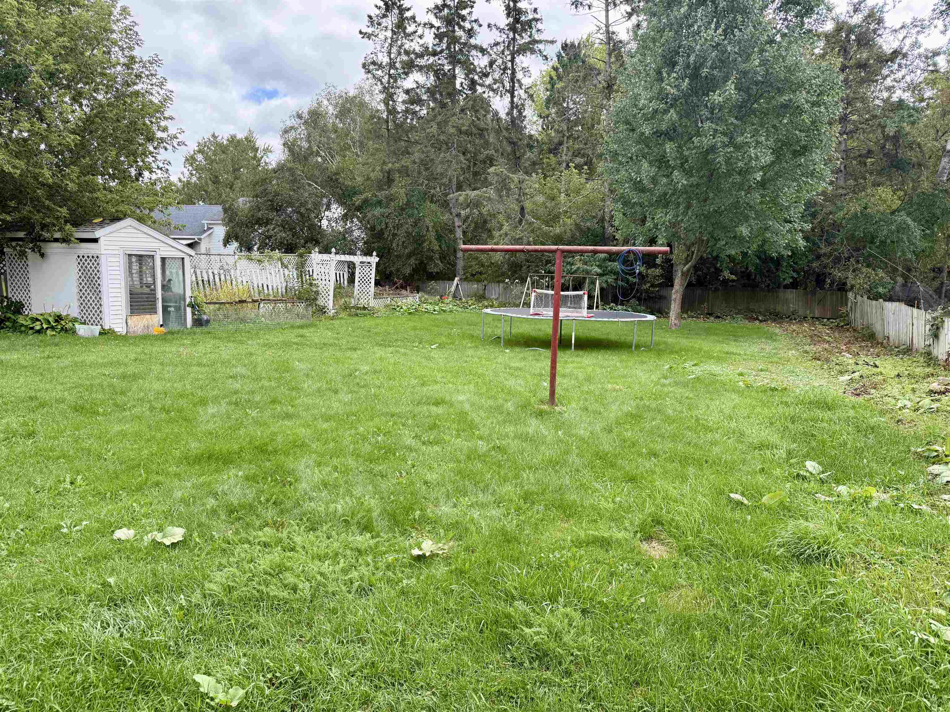 141 Forest Avenue Property Photo 37