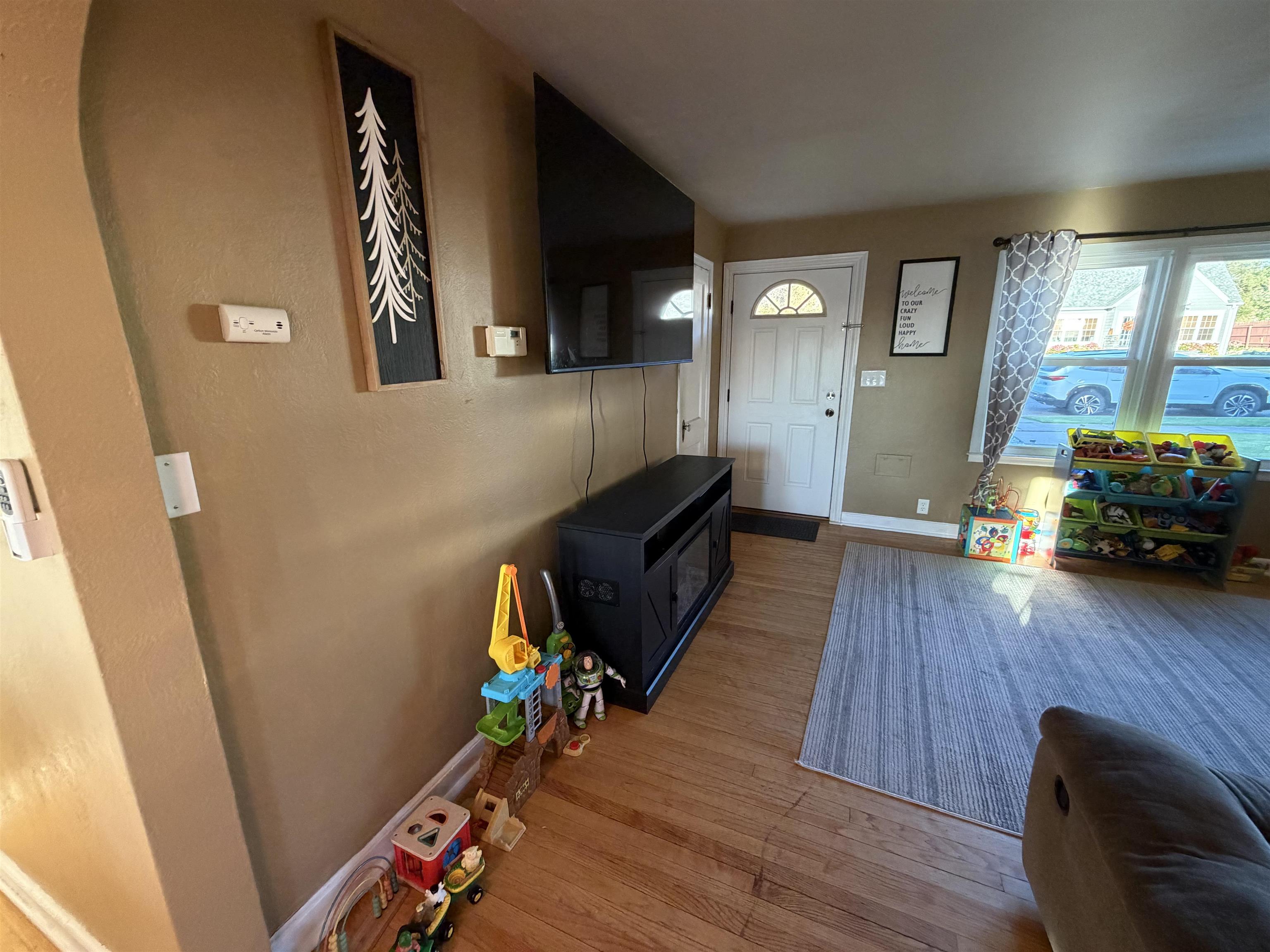 135 N Third Street Property Photo 4