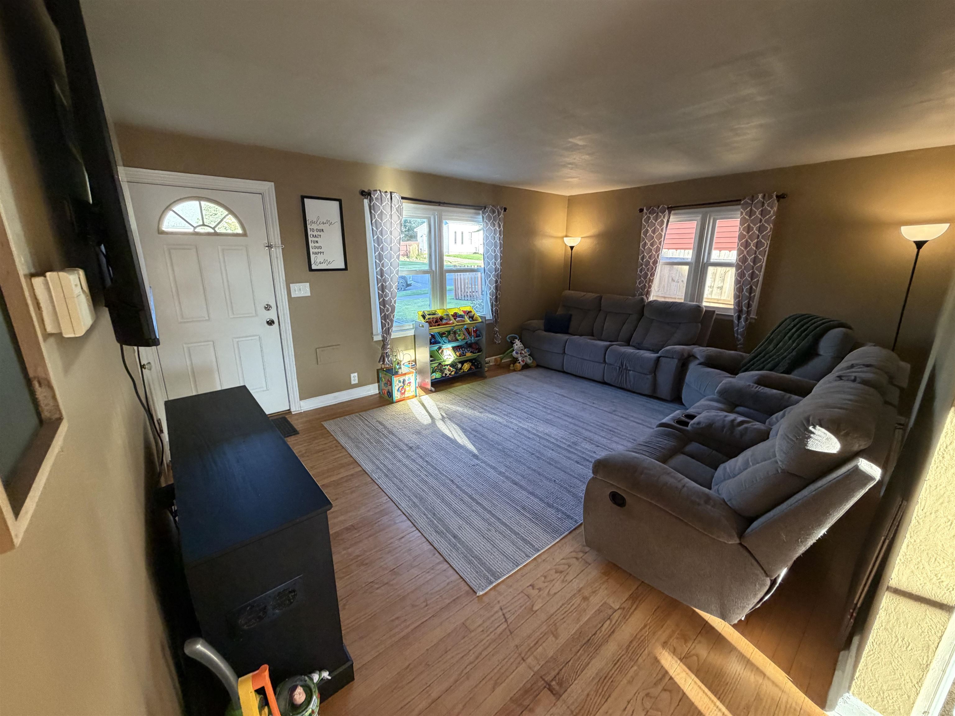 135 N Third Street Property Photo 5