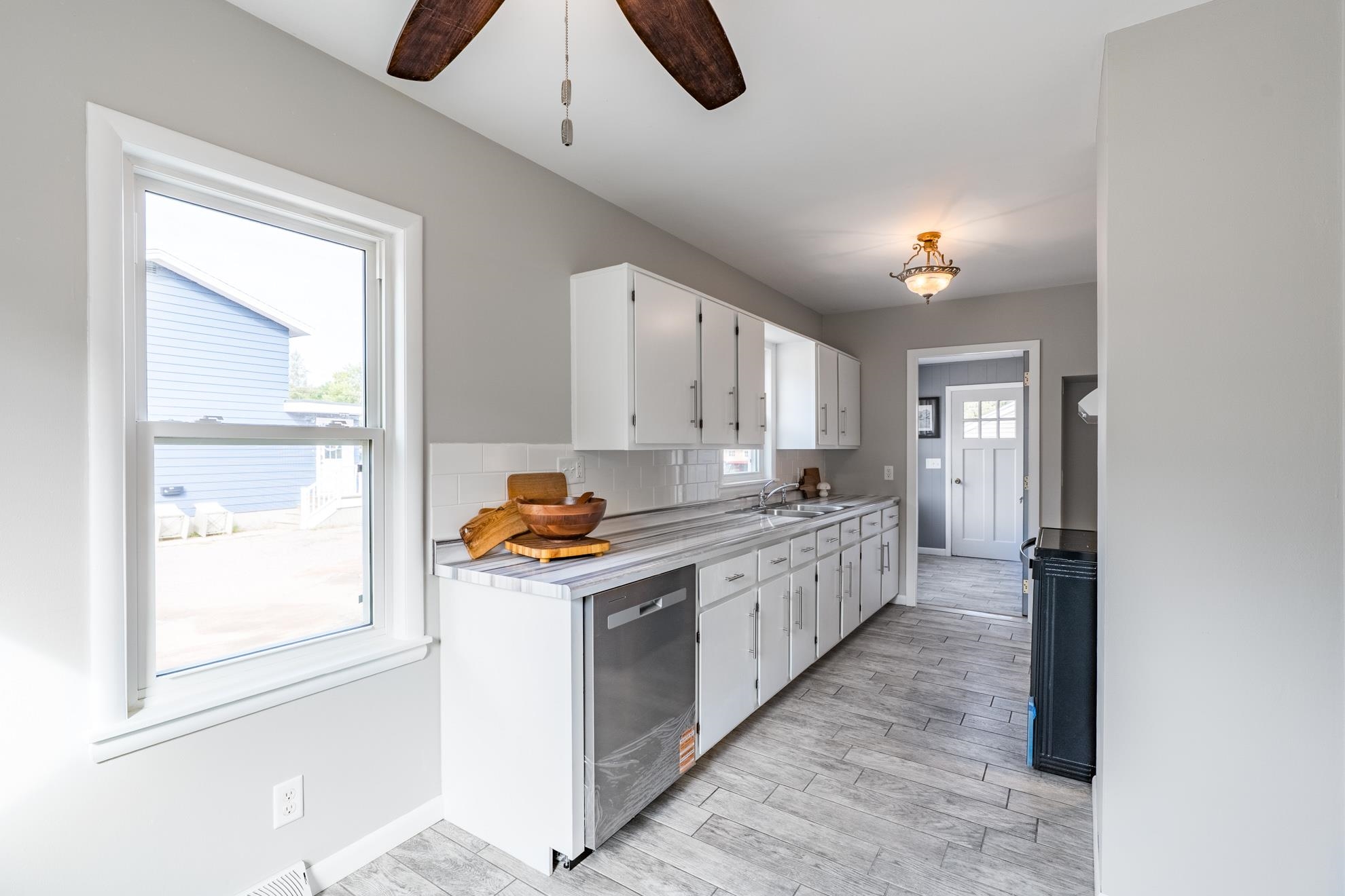 108 E Kort Street Property Photo 15