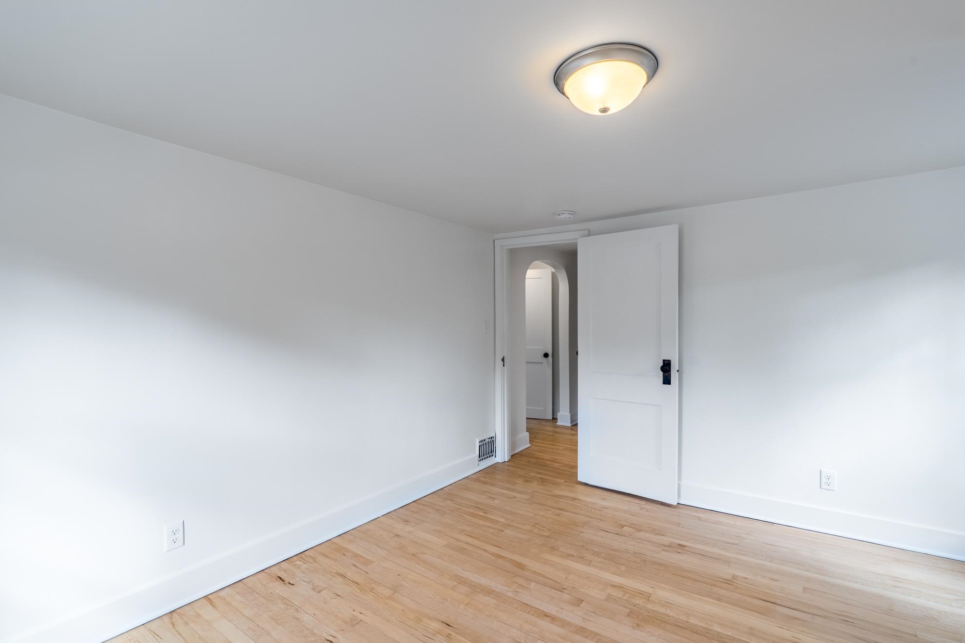 108 E Kort Street Property Photo 38