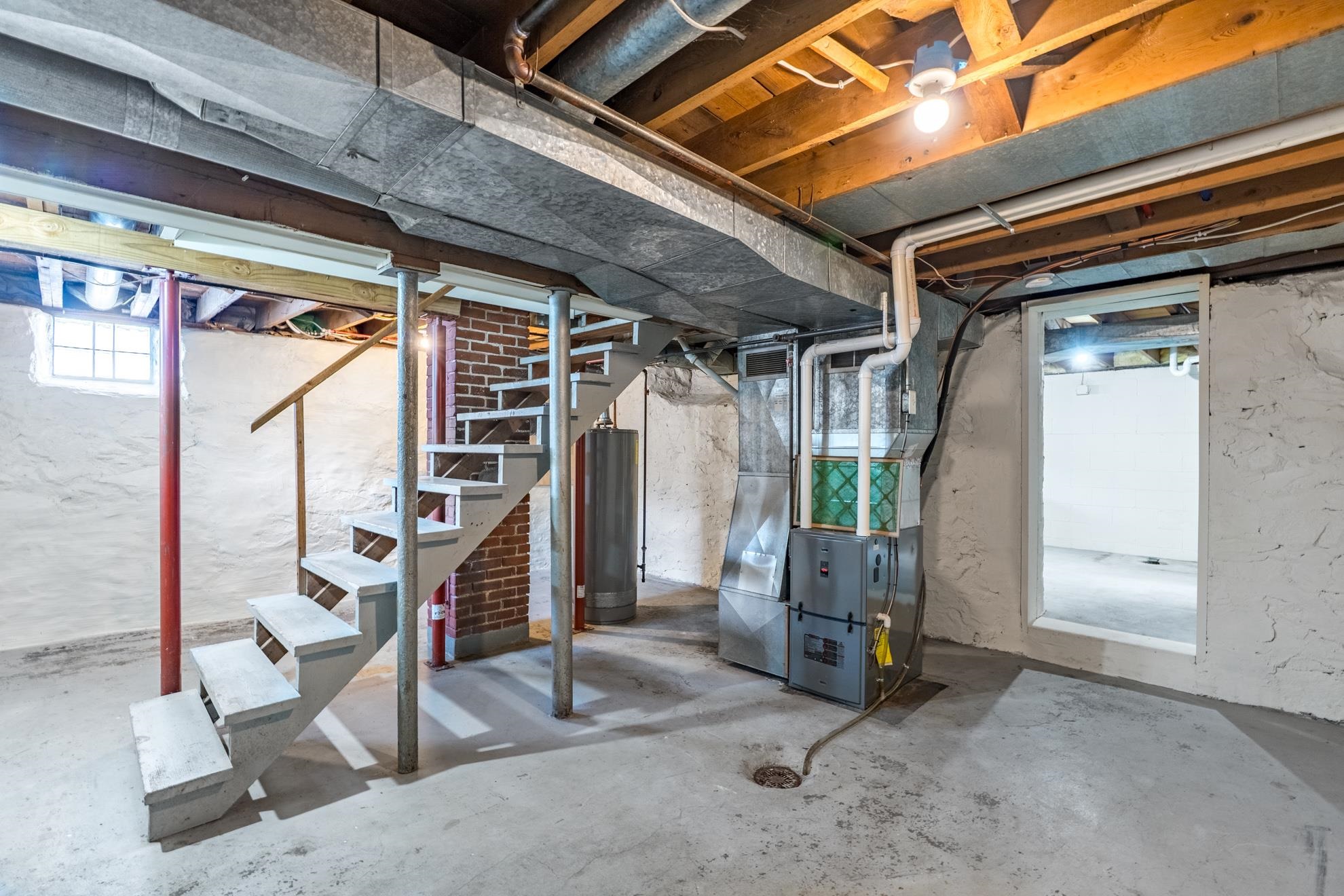 108 E Kort Street Property Photo 39