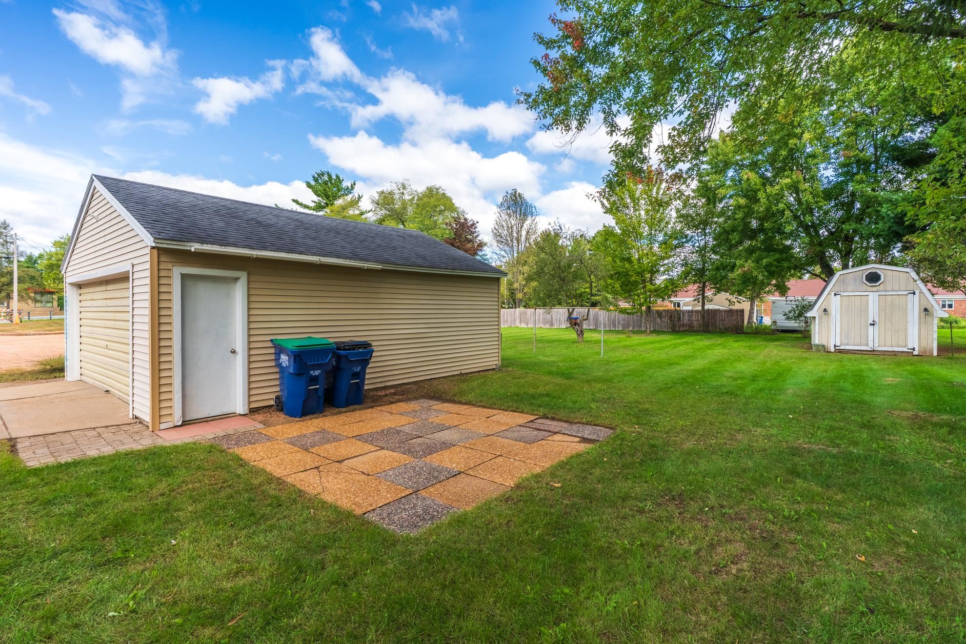 108 E Kort Street Property Photo 43
