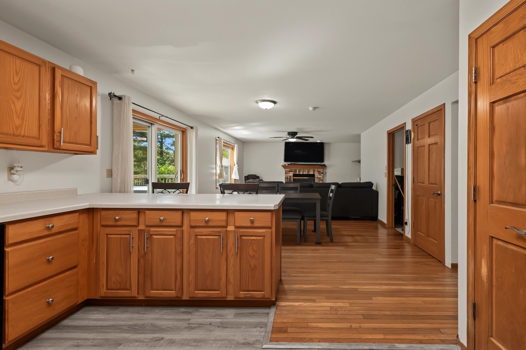 2340 Ok Bluff Circle Property Photo 5