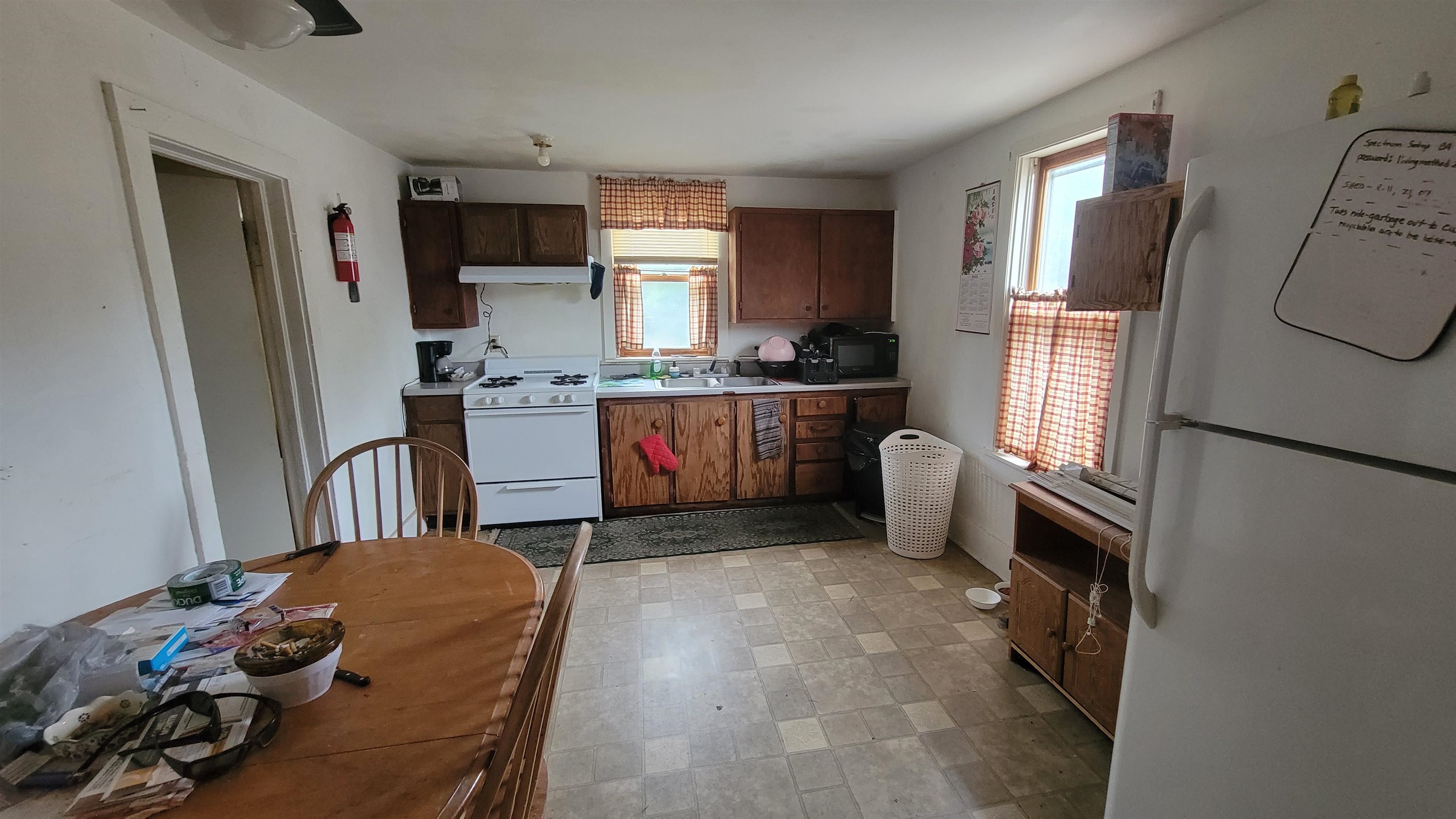 234 Superior Street Property Photo 18