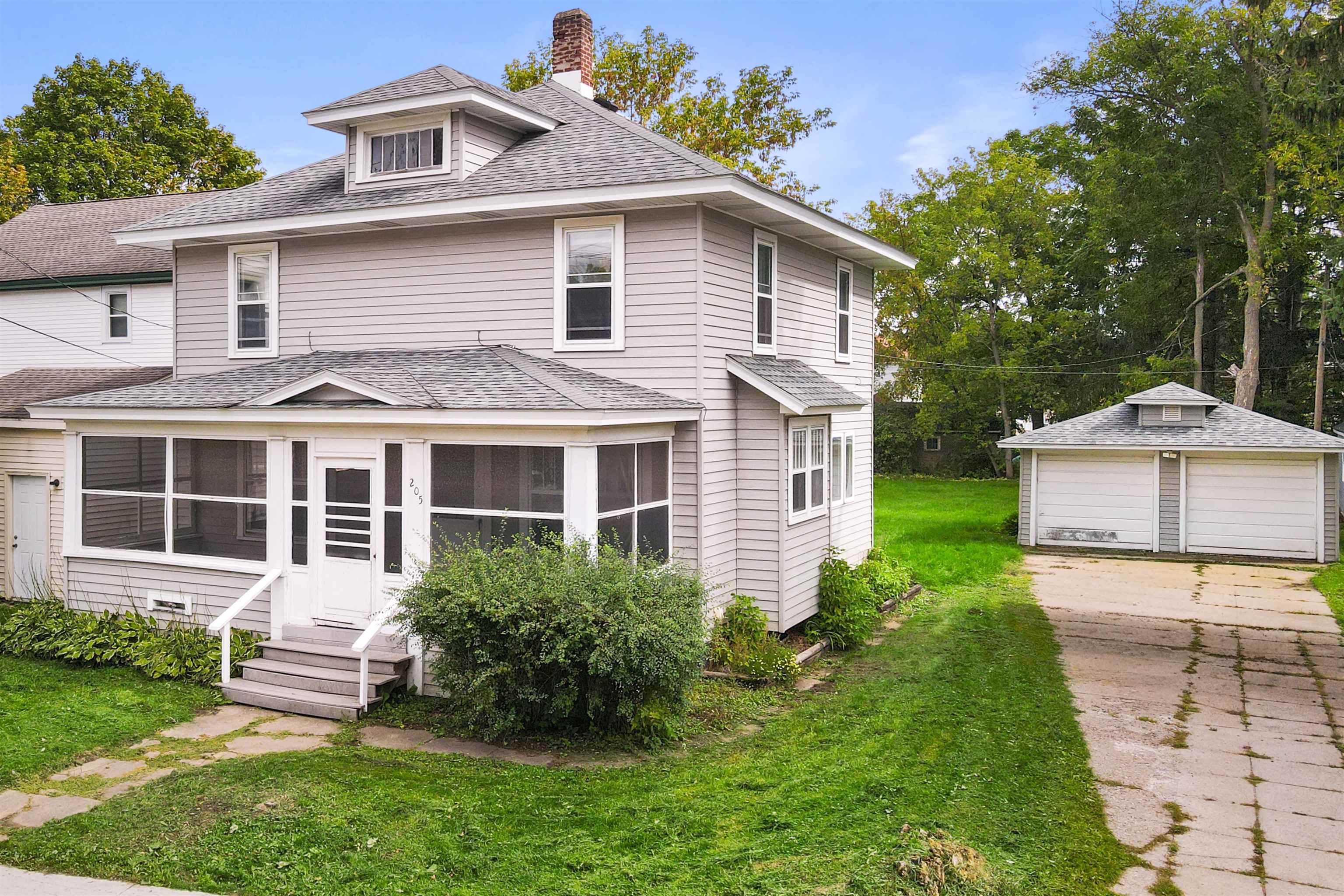 205 Frenzel Street Property Photo 1