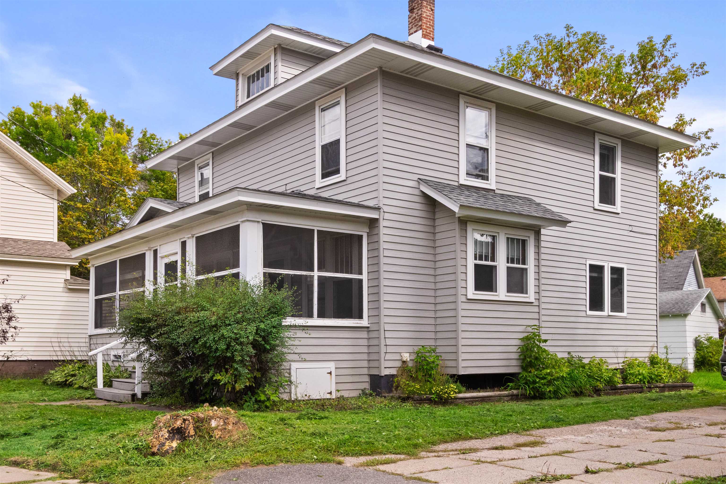 205 Frenzel Street Property Photo 4