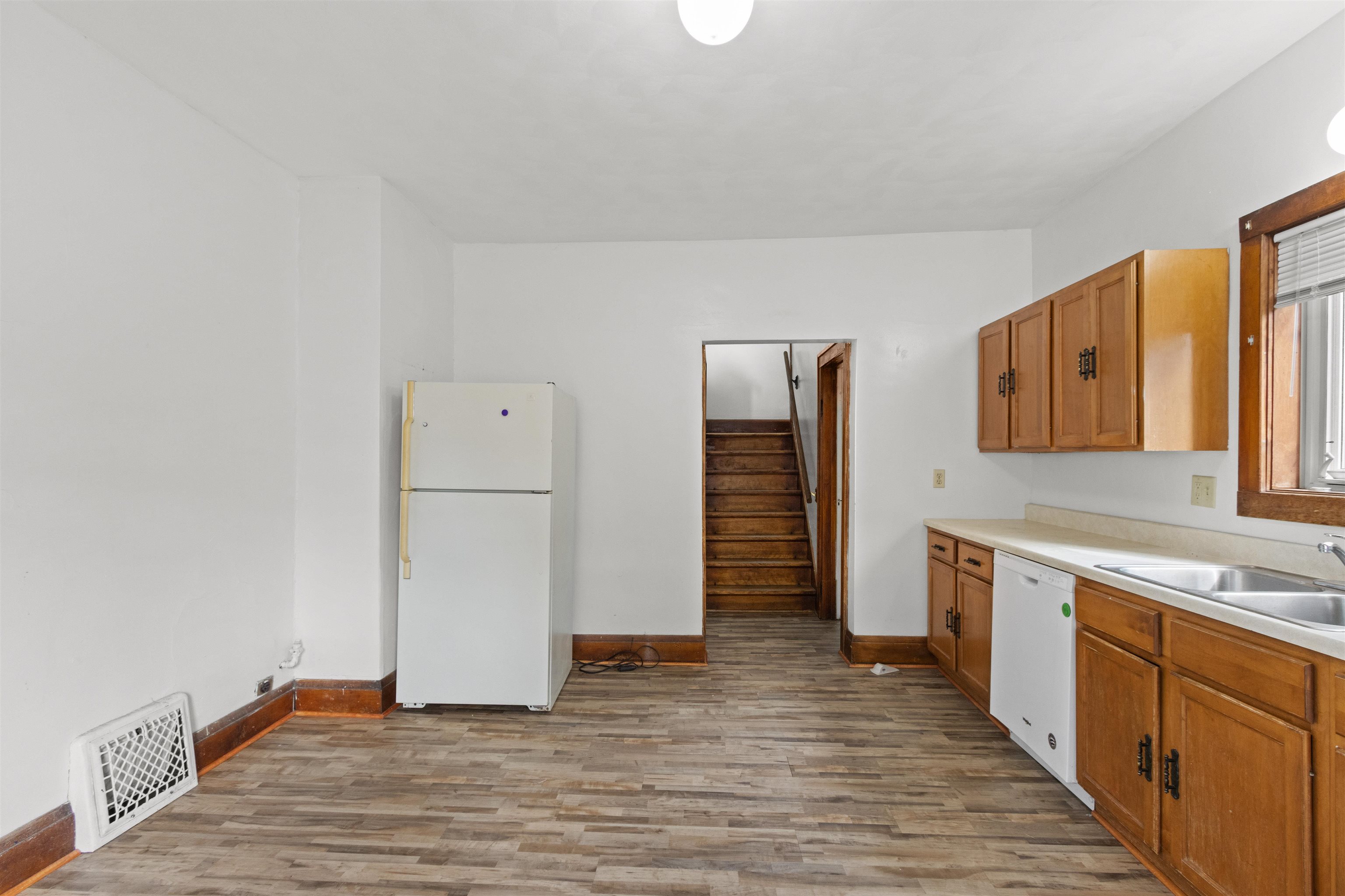 205 Frenzel Street Property Photo 7