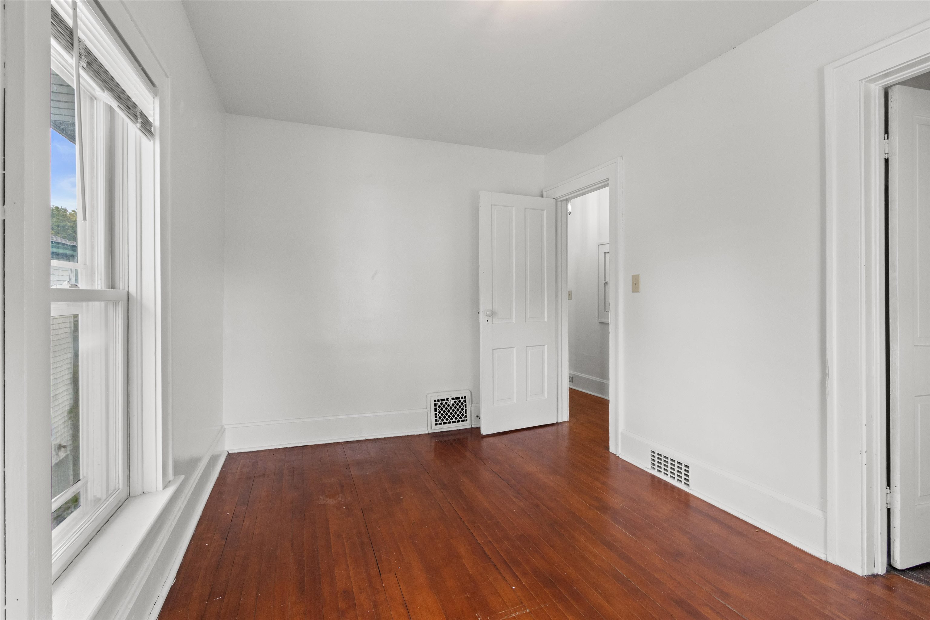 205 Frenzel Street Property Photo 32