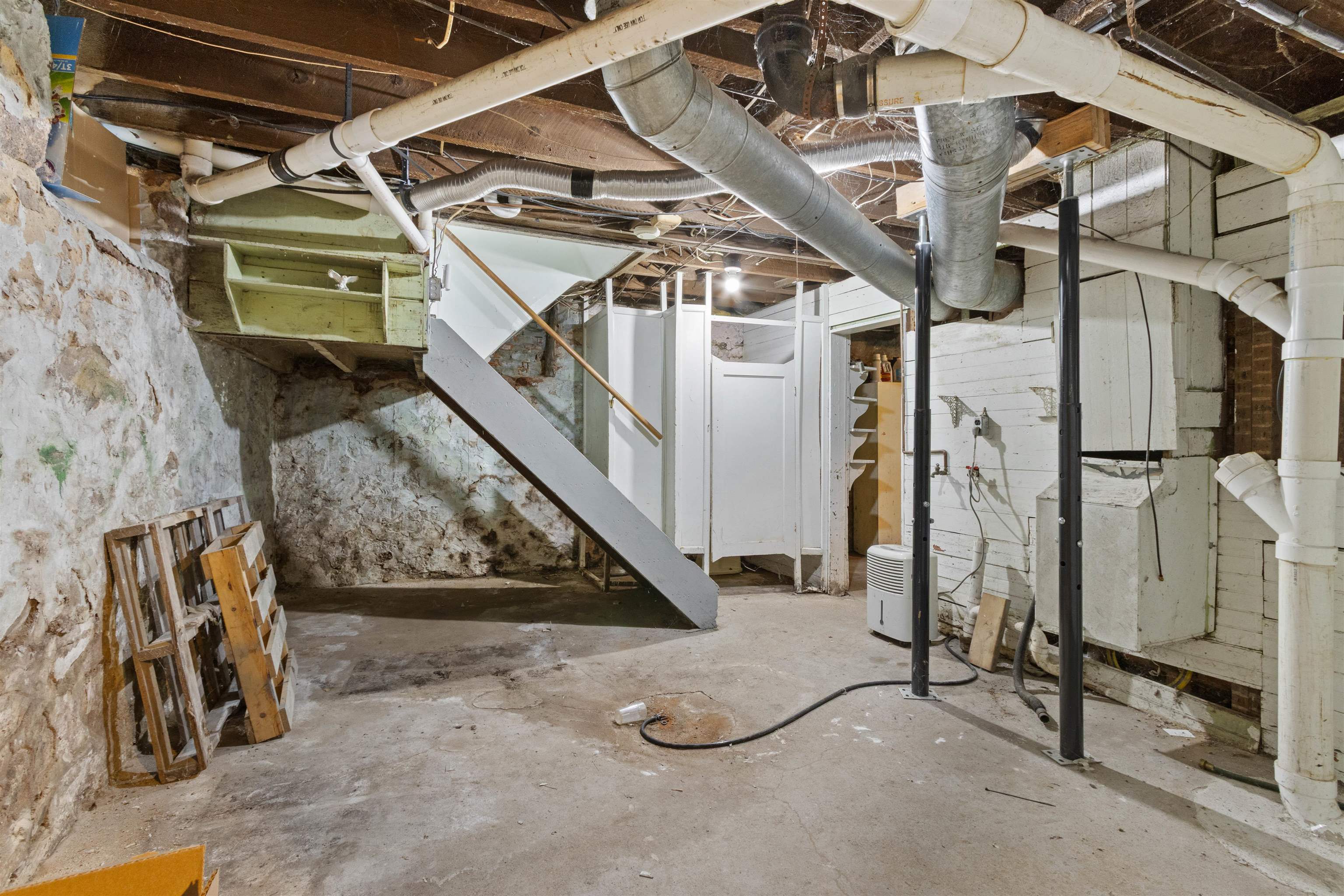 205 Frenzel Street Property Photo 39