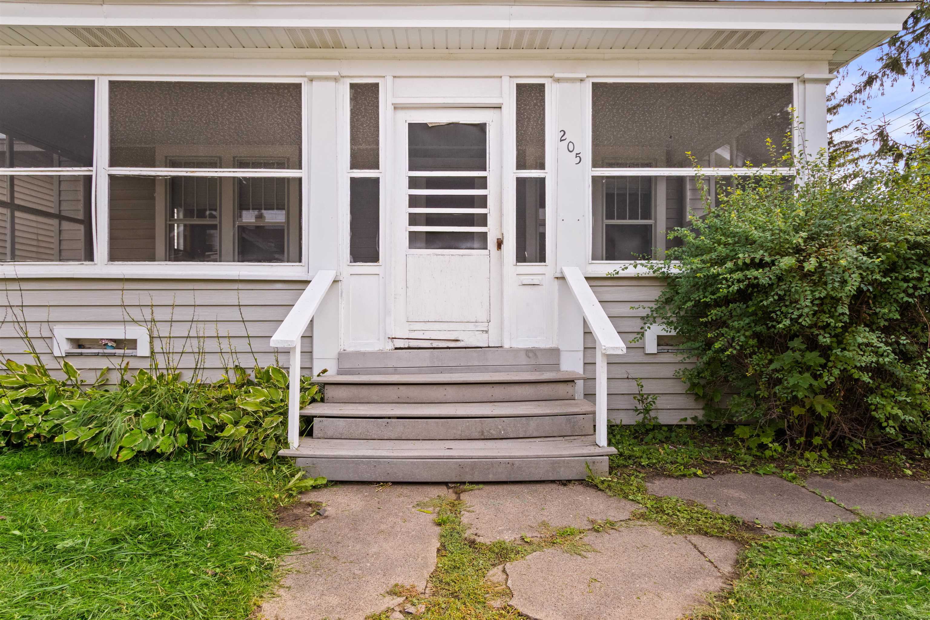 205 Frenzel Street Property Photo 45
