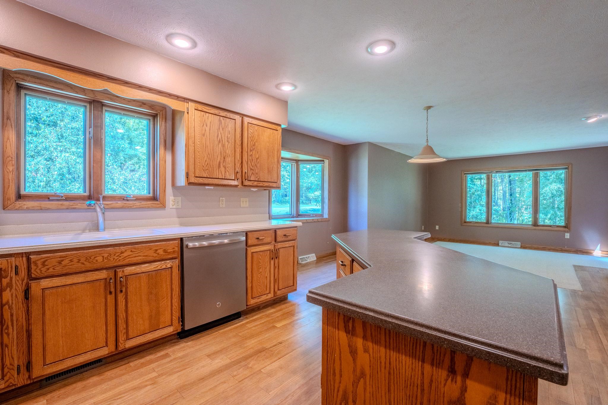 225271 Camellia Street Property Photo 15