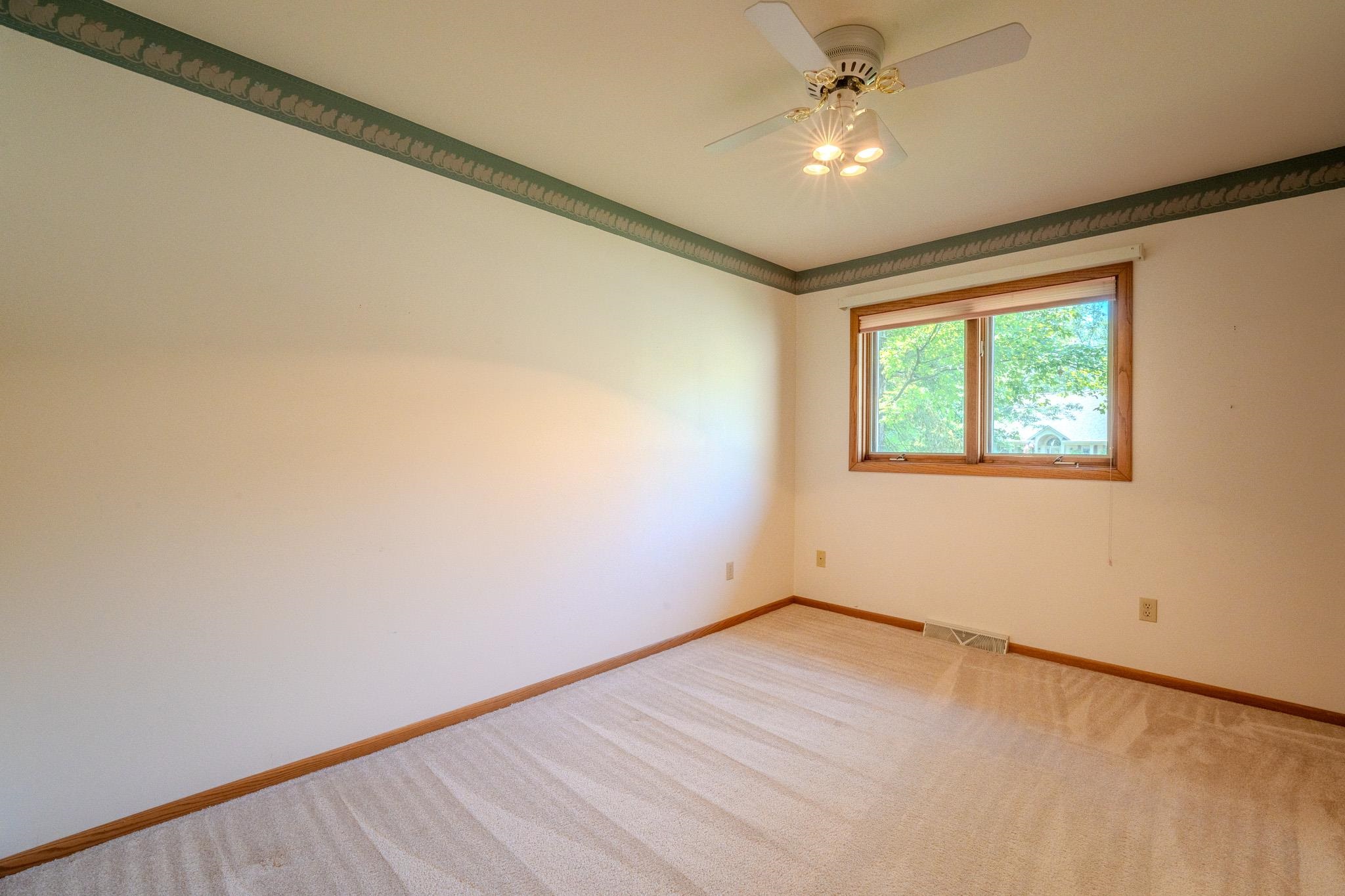 225271 Camellia Street Property Photo 24